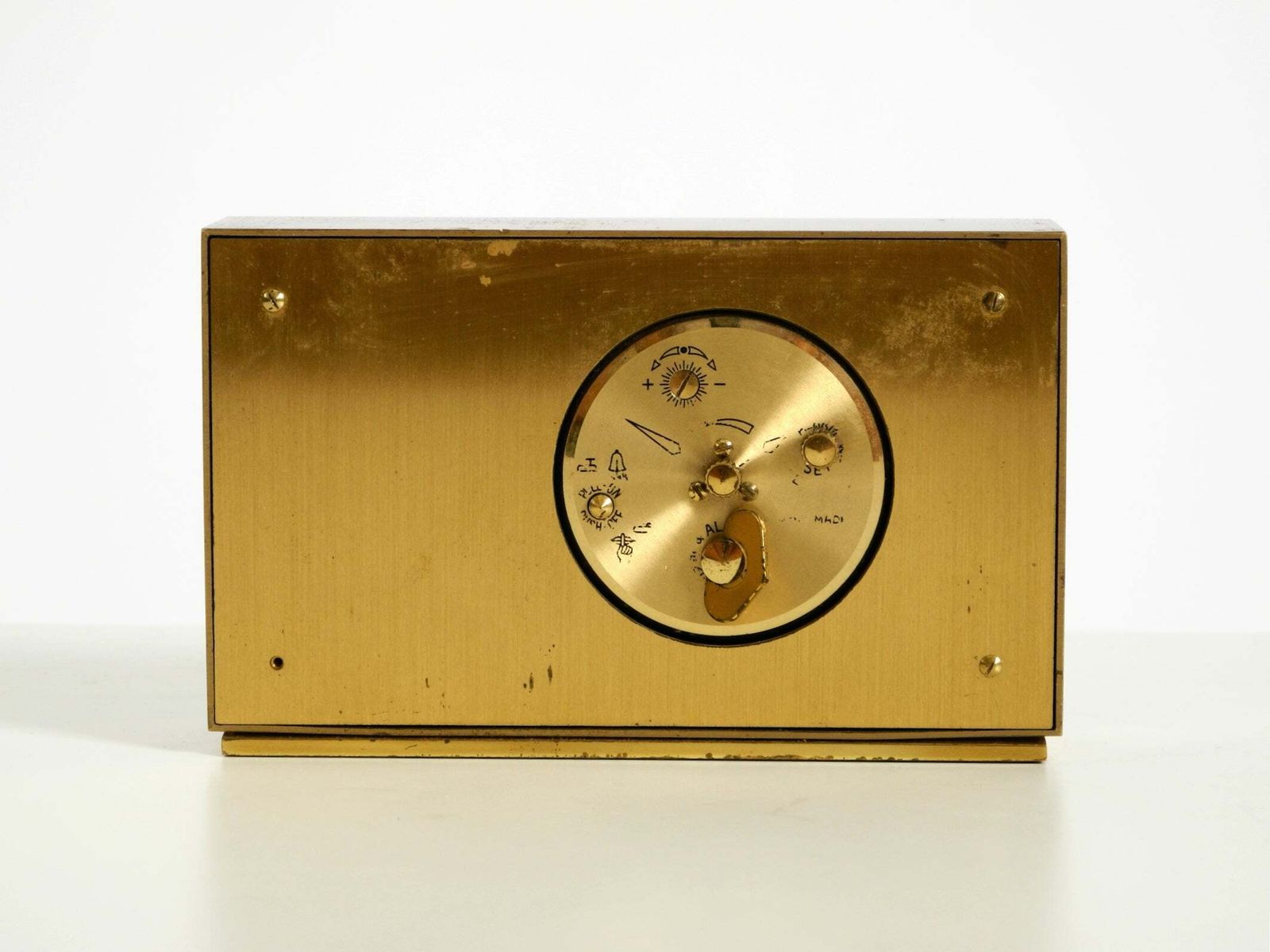 photo vinterior Swiss Made, Small, And Rare Original Mechanical Swiza 8 Table Clock In Brass