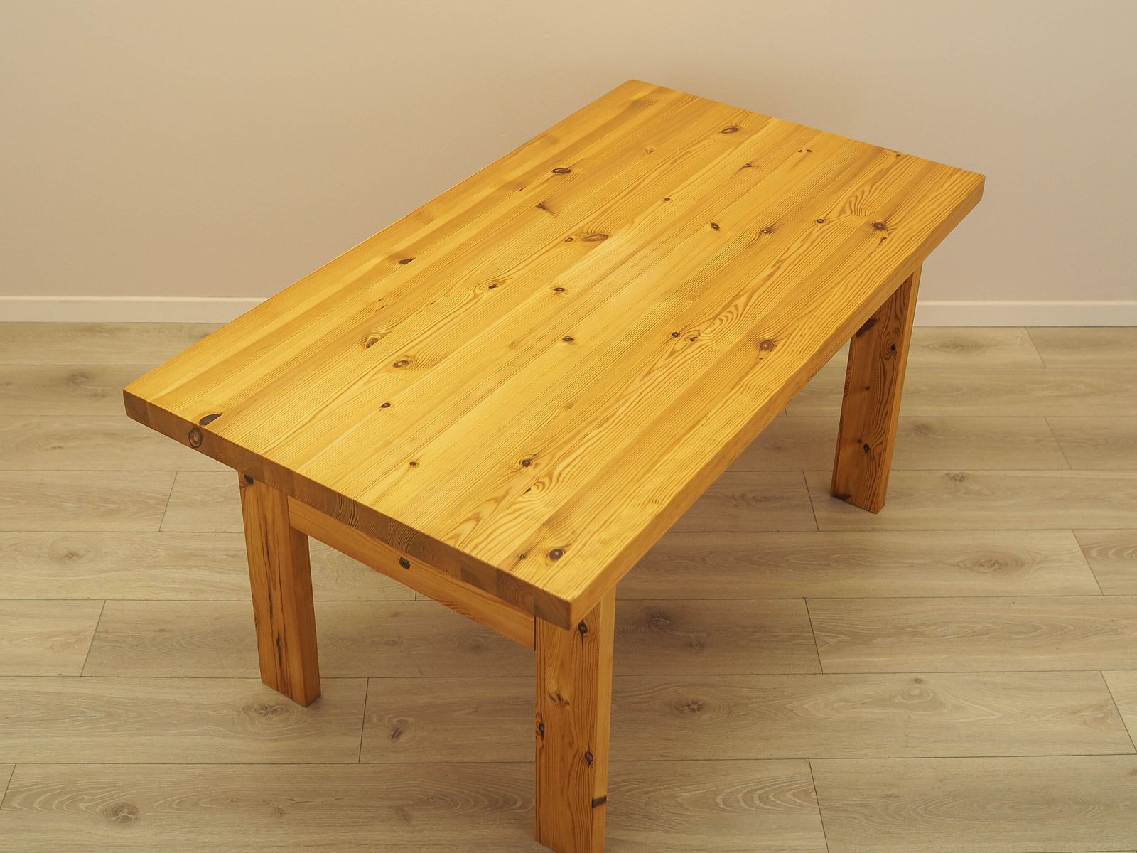 photo furniture Danish Solid Pine Dining Table In Scandinavian Modern Style, 1980s