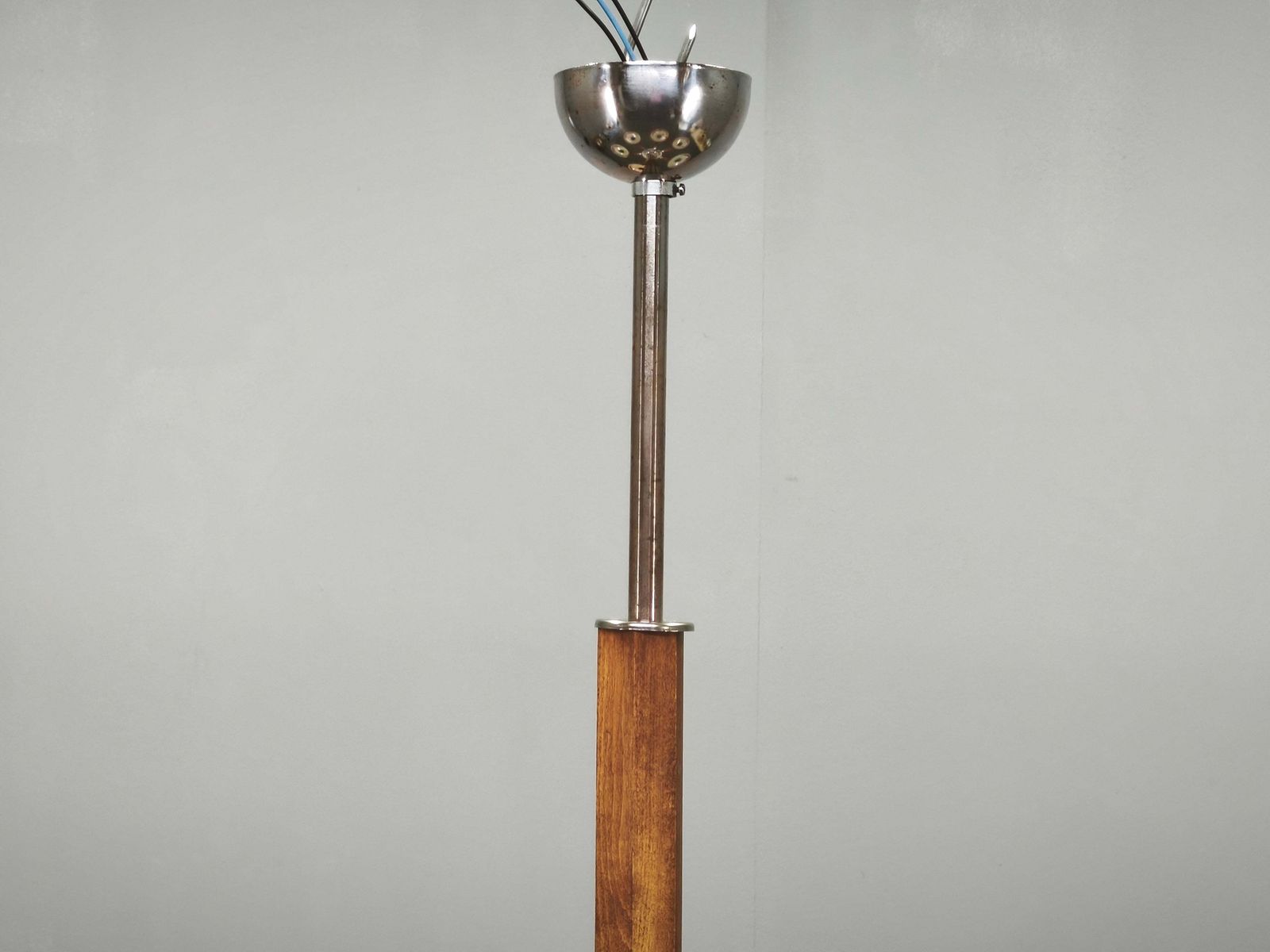 Grand lustre Art Déco à six lumières en chrome, bois et verre, années 1930 photo buy