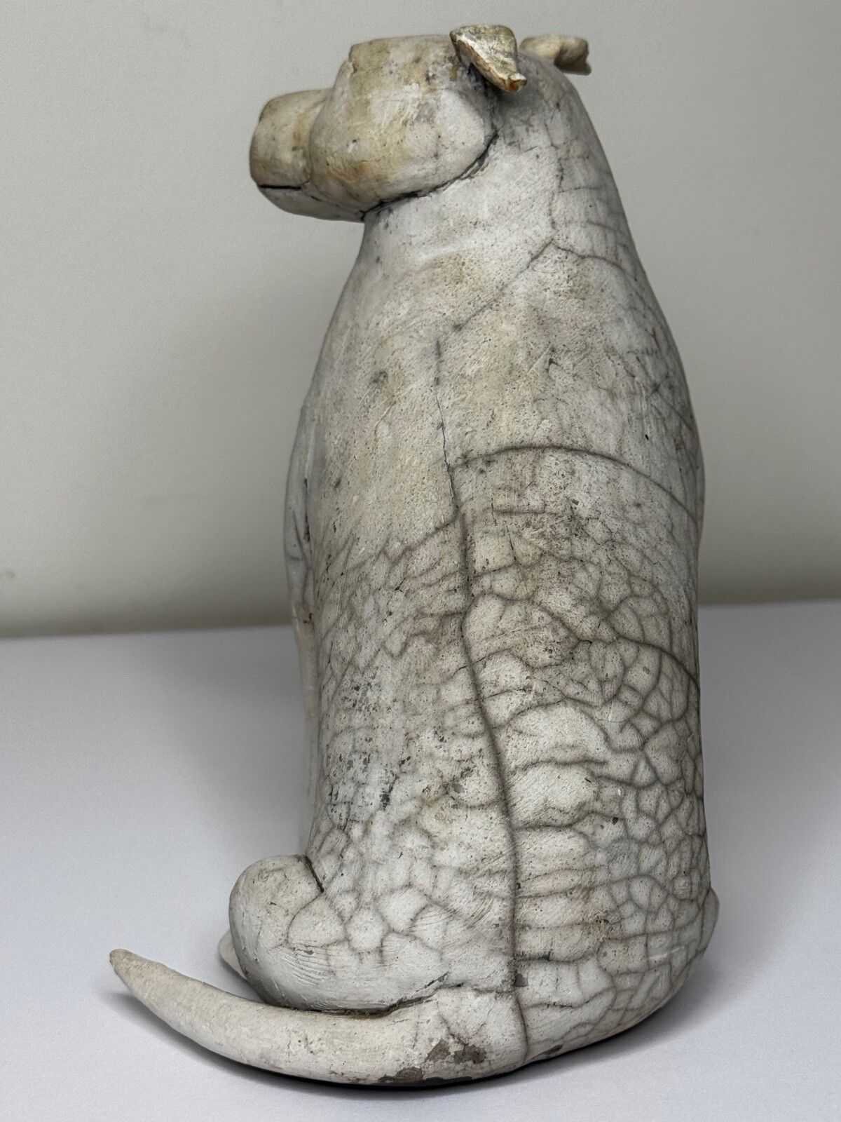 photo for sale Vintage Studio Pottery American Pit Bull Terrier Hondensculptuur Raku Stijl