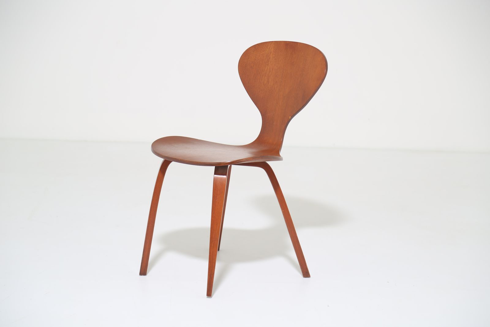 Mid Century Modern Walnut Ply Side Chair Attributed To Norman Cherner For Plycraft, 1960s