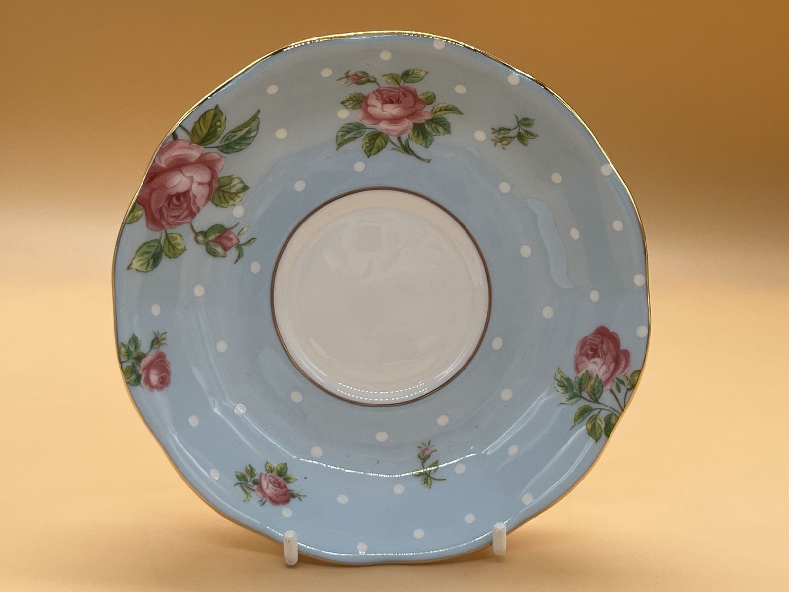 Royal Albert China Polka Blue Rose theekopje, schotel en gebaksbord. In doos. photo buy
