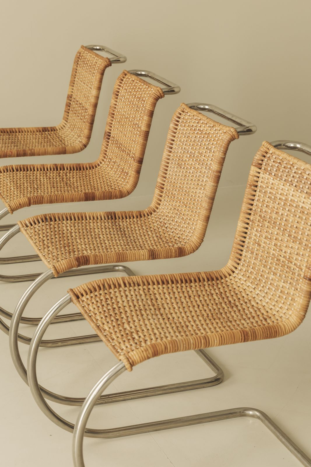 Set B42 Cantilever Dining Chairs By Ludwig Mies Van Der Rohe For Tecta, 1970s photo vinterior