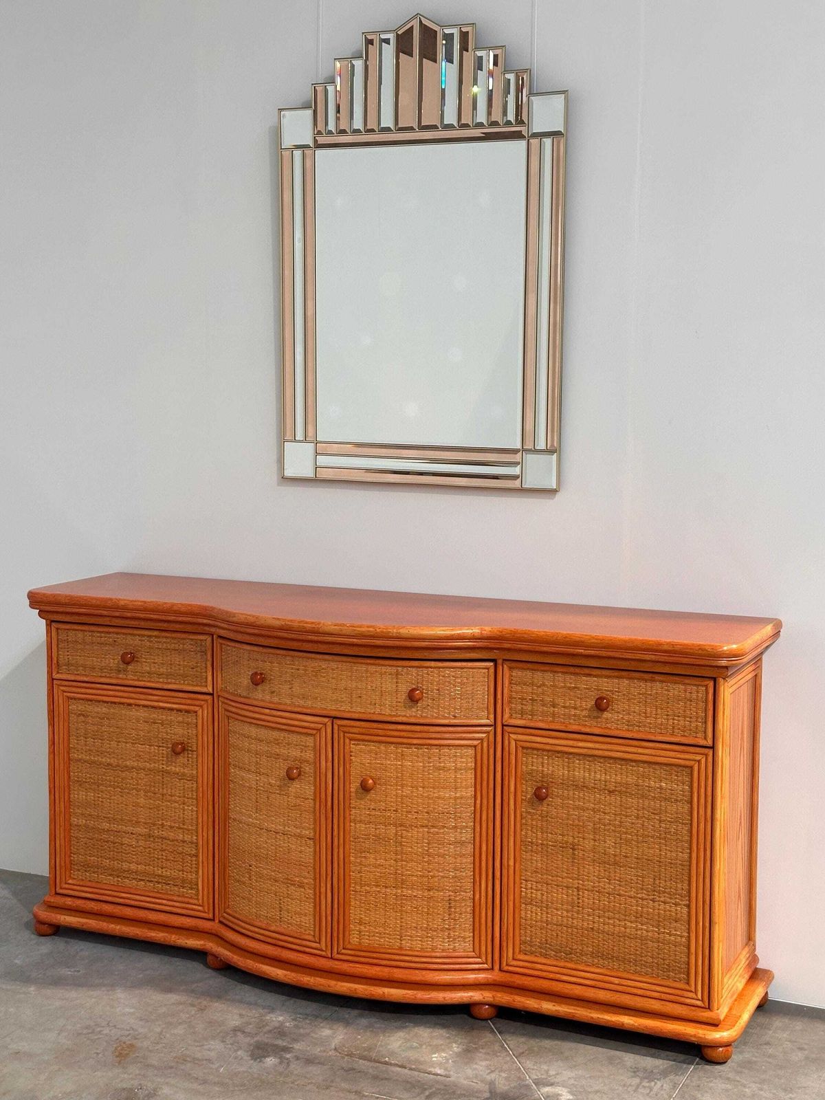 Vintage rotan en houten dressoir met oranje tint en gebogen front, jaren 1980 photo for sale