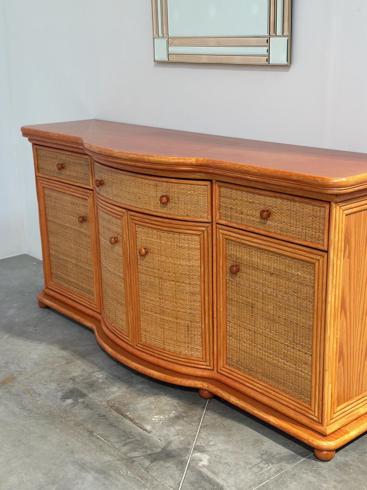 photo vinterior Vintage Rattan & Wood Orange Curved Sideboard, 1980s