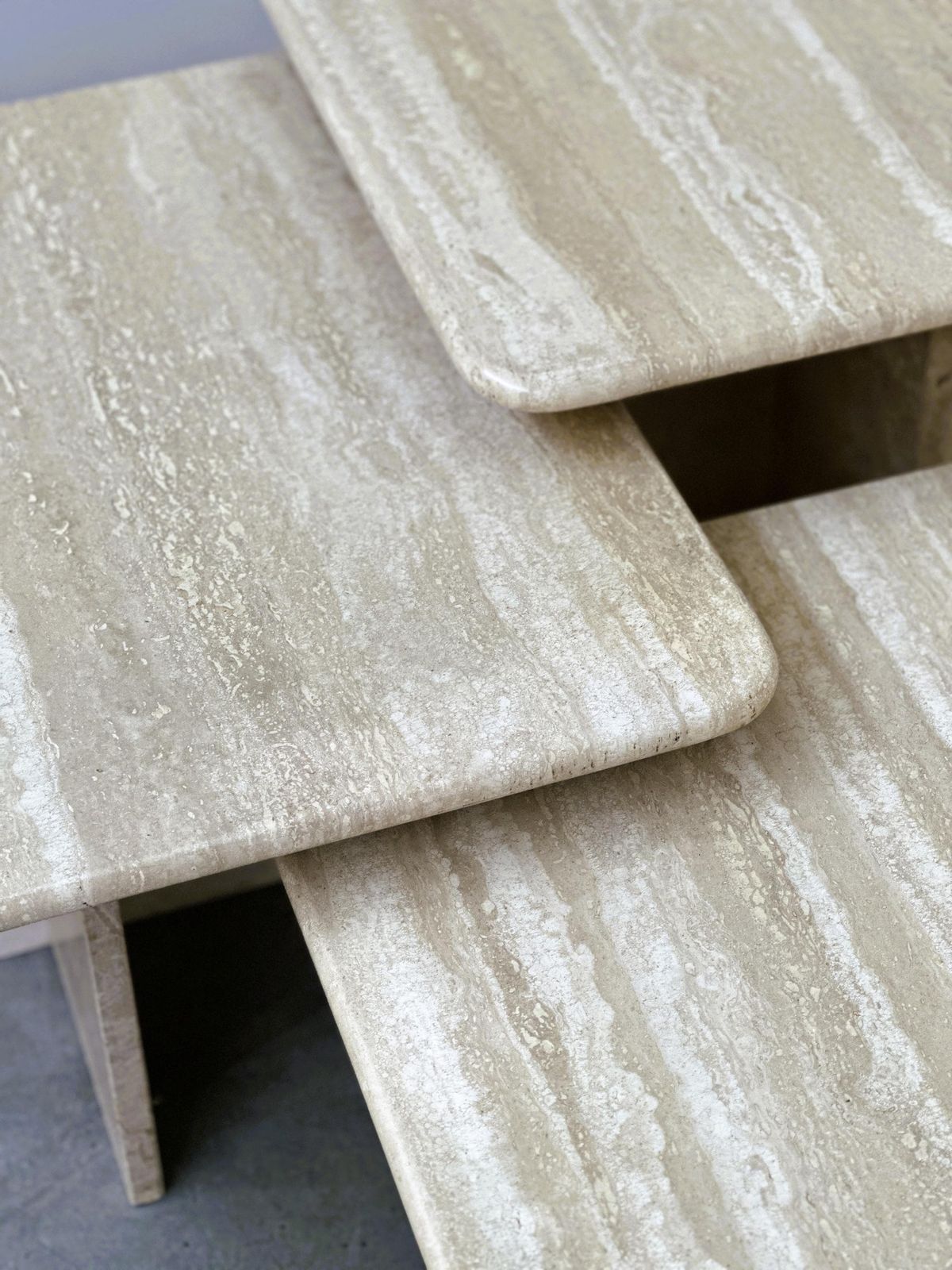 Set Of Three Italian Travertine Nesting / Side Tables, 1970s–1980s photo vintage