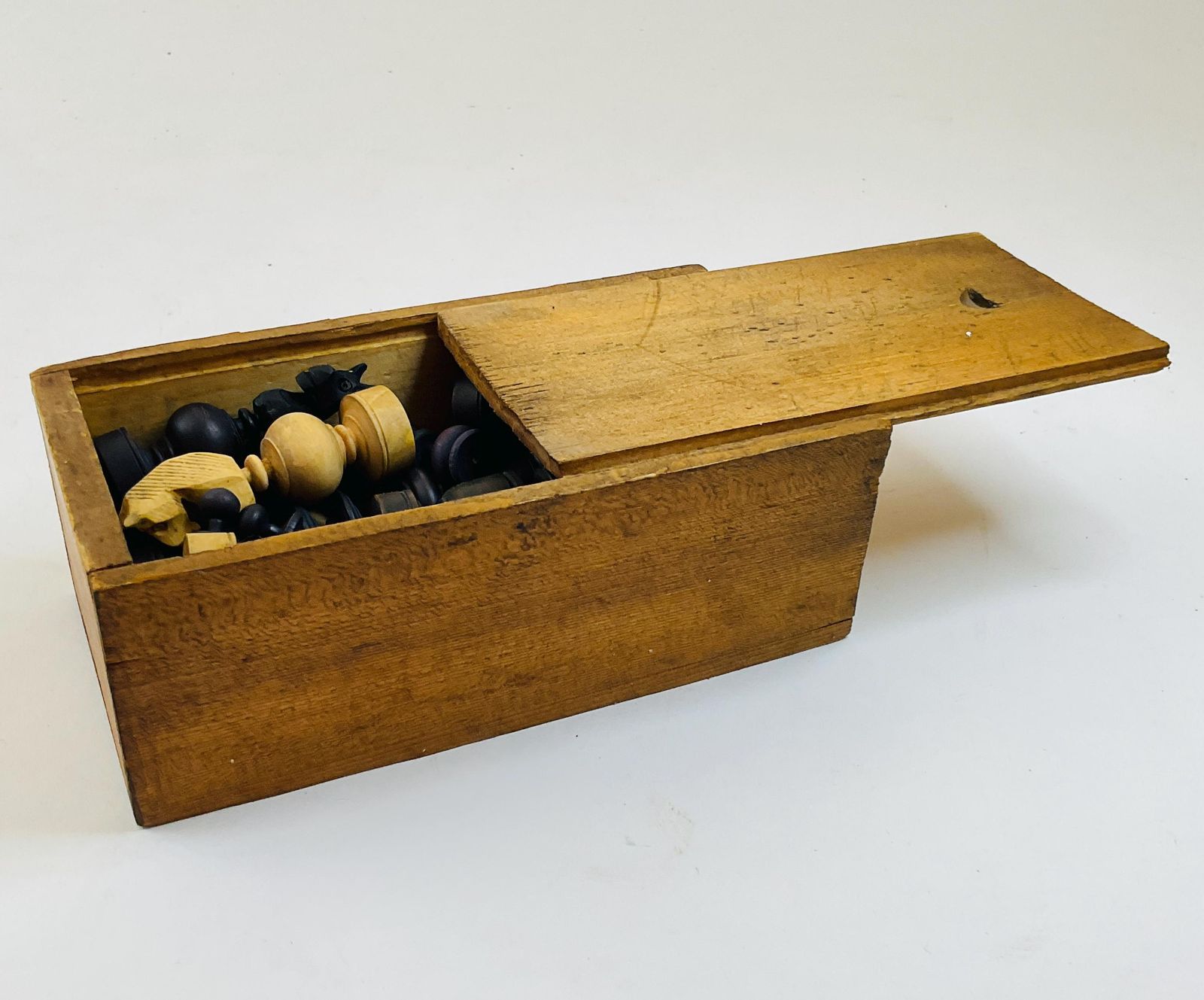 Vintage Mid 20th Century French Regence Chess Set, Boxwood And Ebonised Hardwood. photo Home Decor