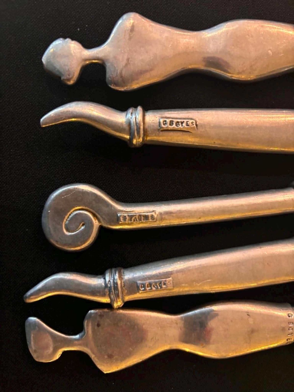 1498.0 Carrol Boyes Zeldzame 18-delige Bestekset uit 1989, Vroeg Pewter Functional Art Flatware, Zuid-Afrikaans Brutalistisch Sculpturaal Tafelgerei photo