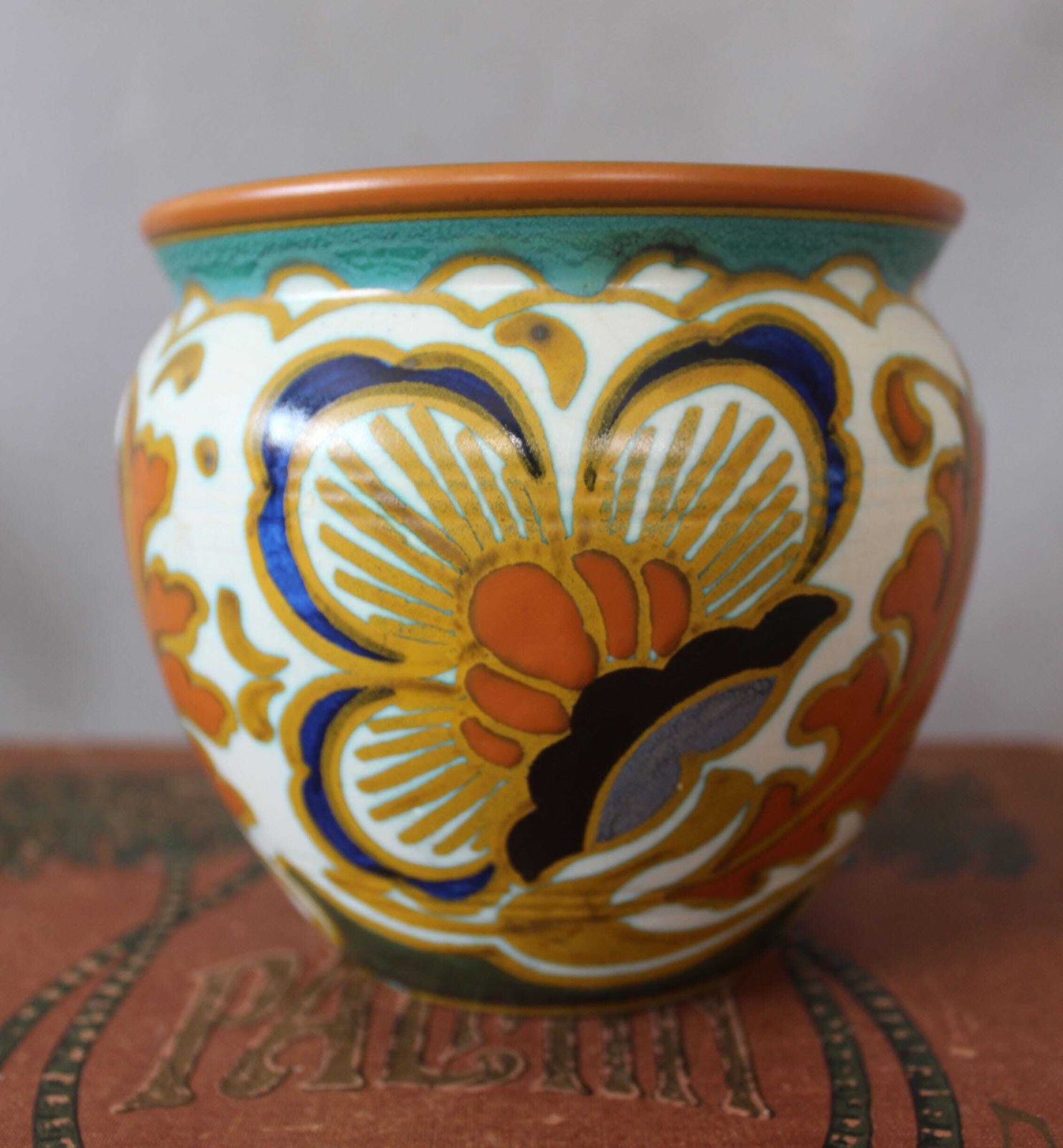 photo for sale Bol en céramique d'art Art déco Gouda PZH Holland, modèle Trudy 1312, cache-pot, Pays-Bas, signé, peint à la main, Plateelbakkerij