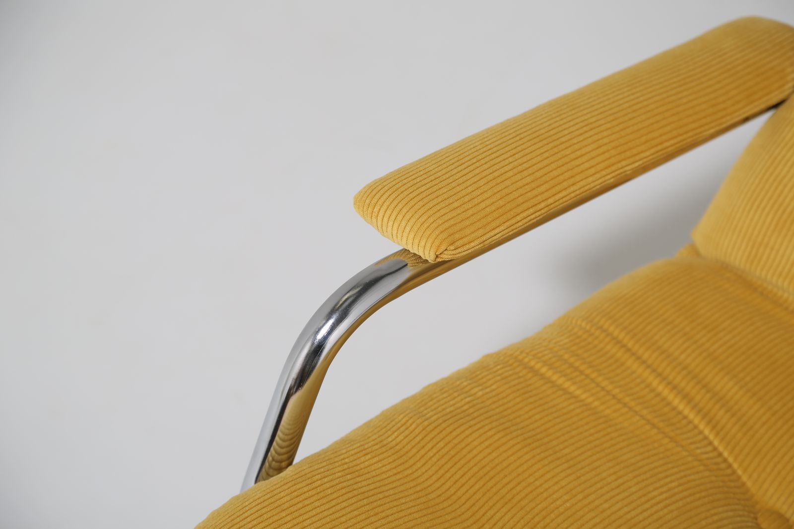 photo vinterior Vintage Danish Swivel Lounge Armchair In Yellow Corduroy, 1970s.