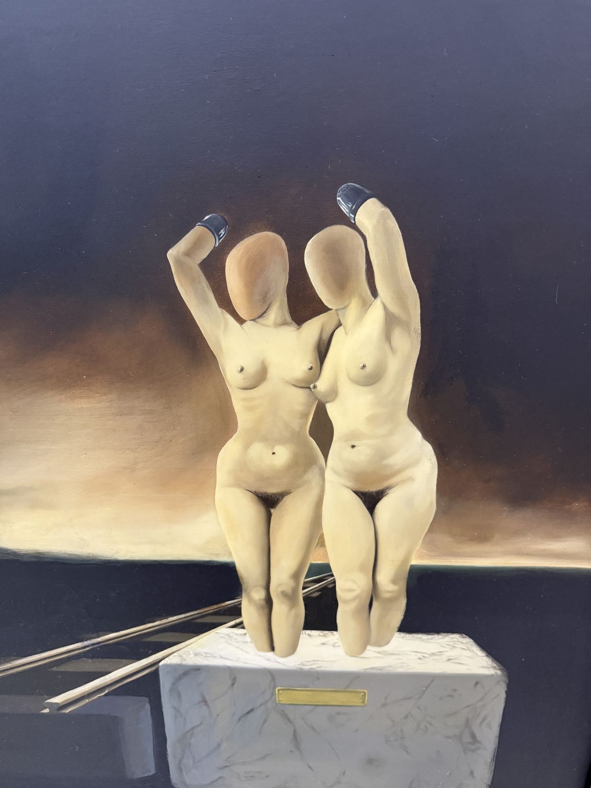 Francesc Vilaplana, Figures nues surréalistes et métaphysiques à la chrysalide, peinture à l'huile sur toile espagnole, années 1970 photo buy