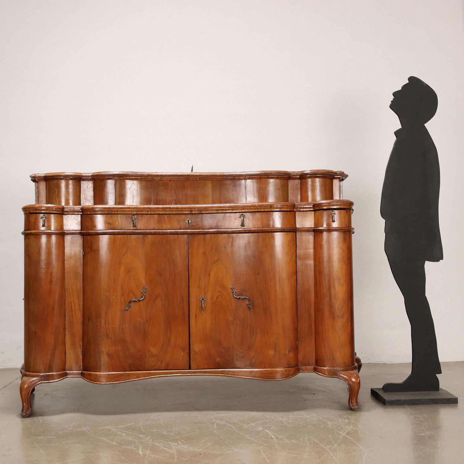 Buffet Barocchetto, milieu du XVIIIe siècle photo for sale