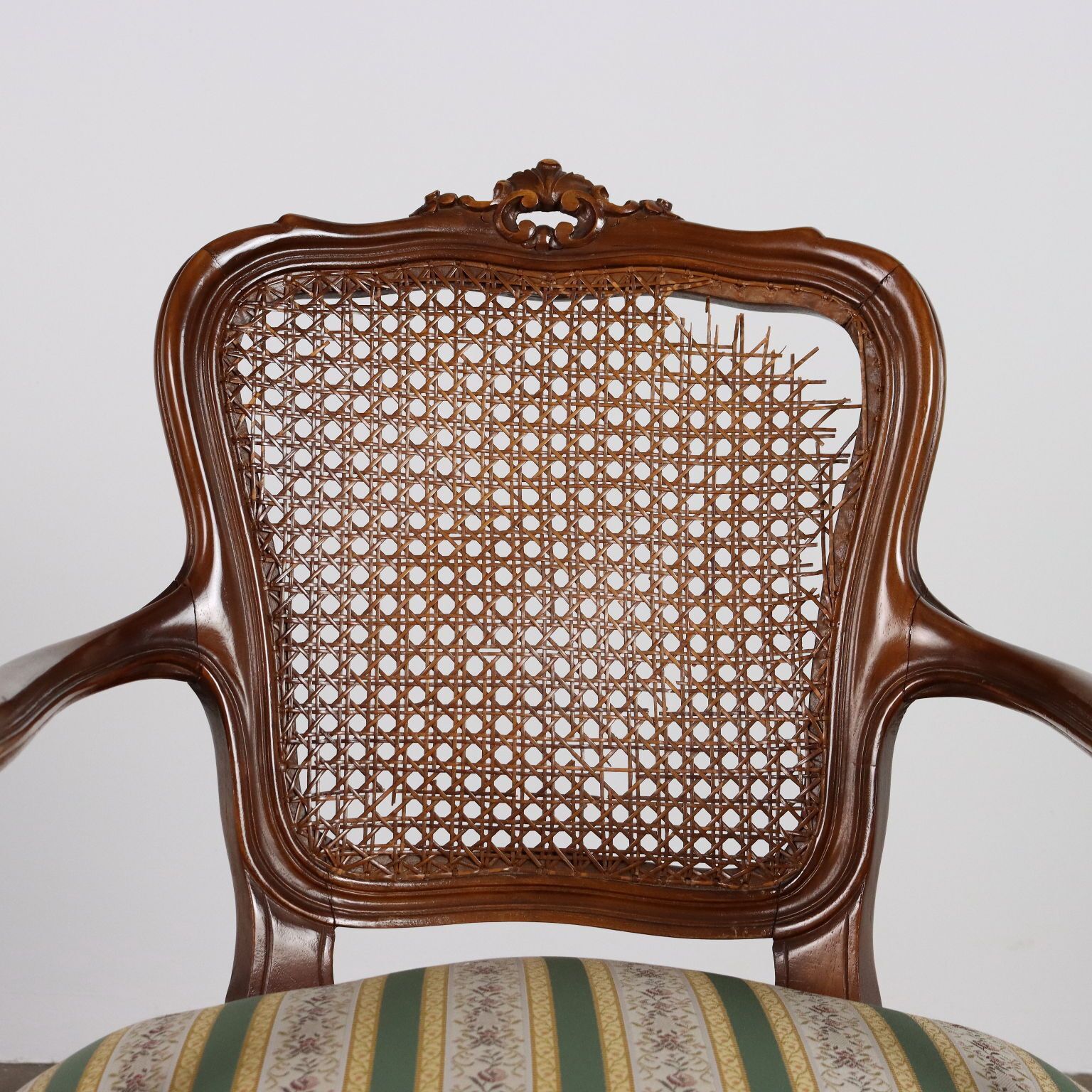Pair Of Walnut Armchairs In Barocchetto Style photo Furniture