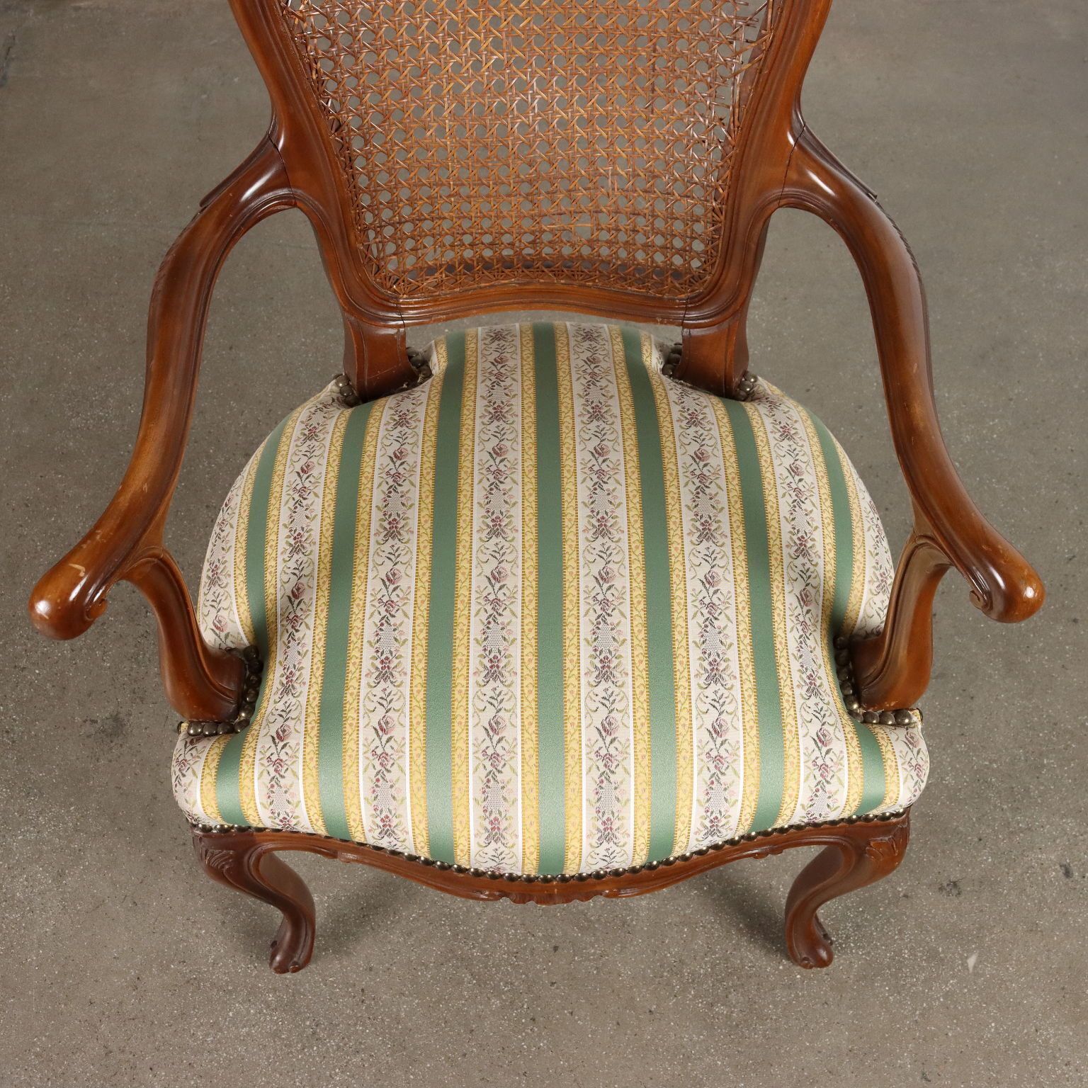 Pair Of Walnut Armchairs In Barocchetto Style photo 420.0