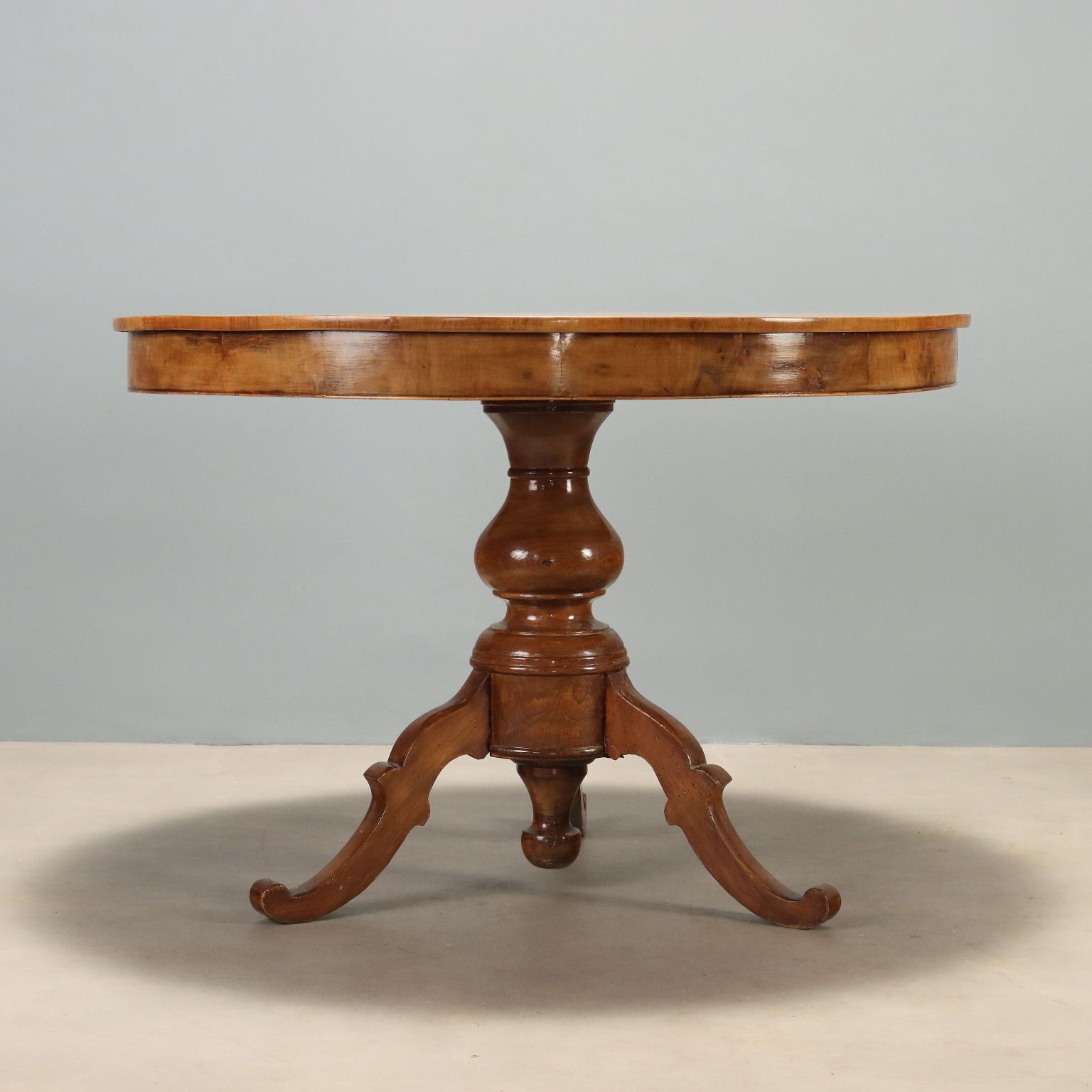Antieke Ronde Tafel Walnoot Inlegwerk Vittorio Emanuele II 19e Eeuw photo vintage