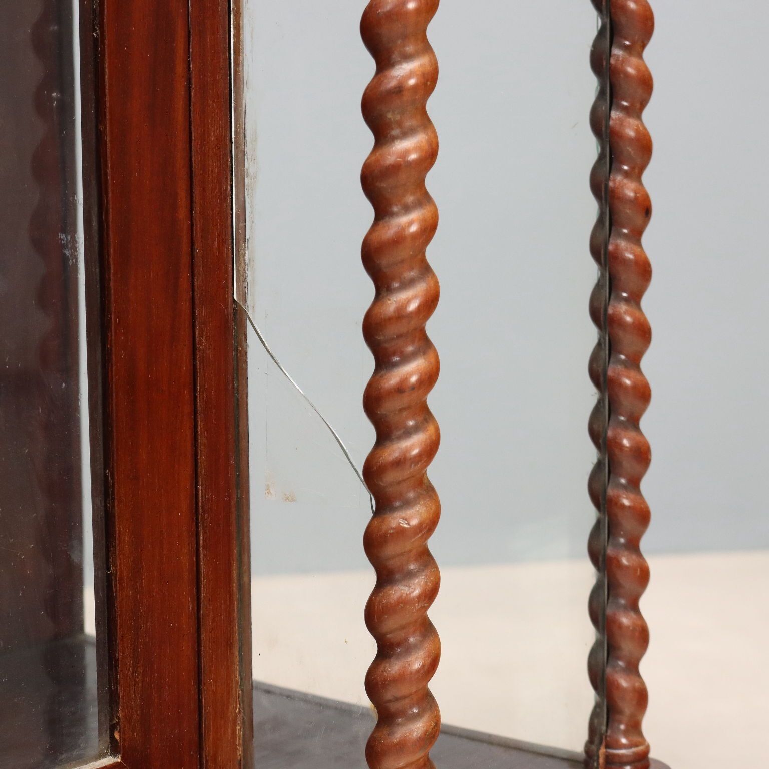 Vitrinekast Louis-Philippe Mahonie Glas Italië 19e Eeuw photo vintage
