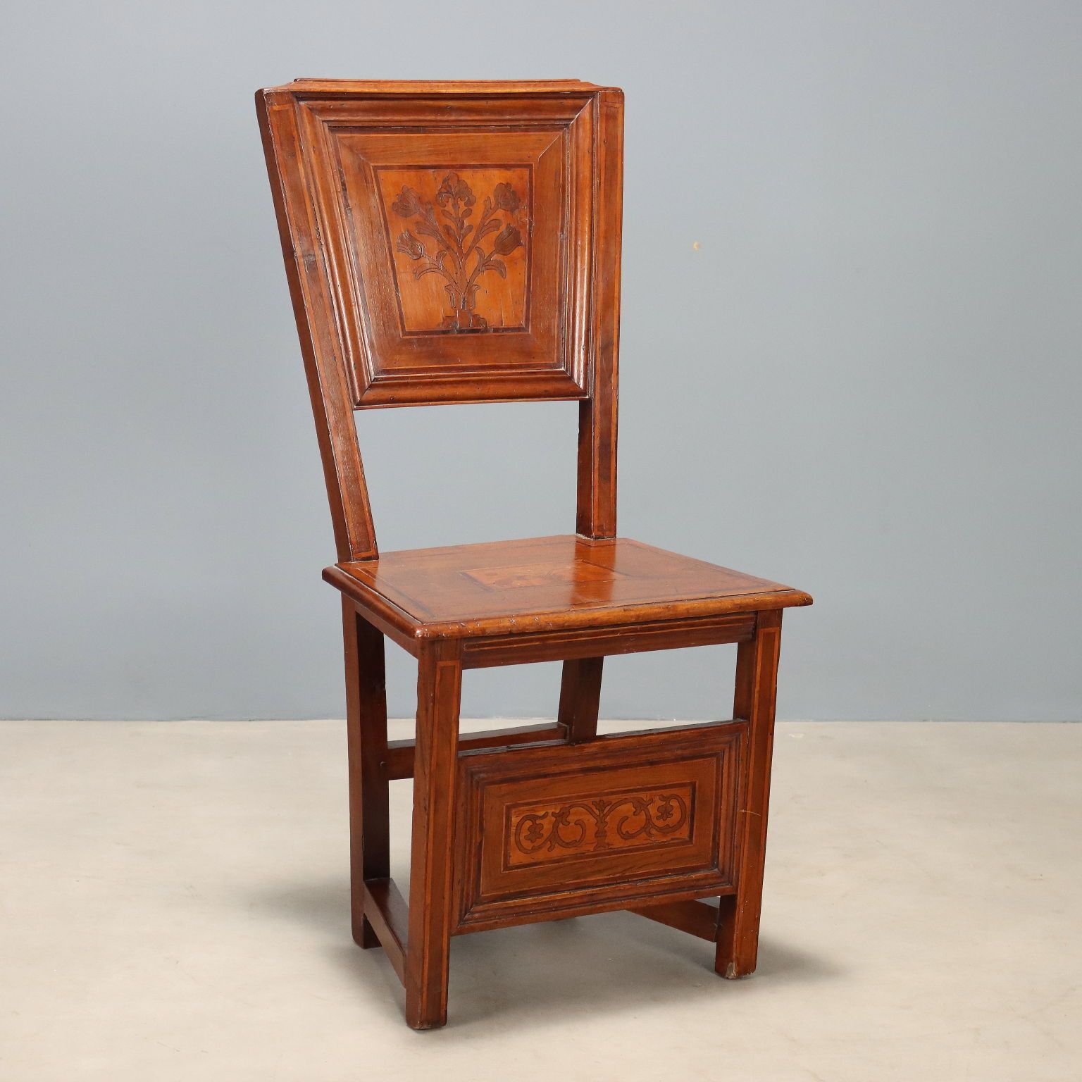 Baroque Chair Walnut Maple Italy XVIII Century