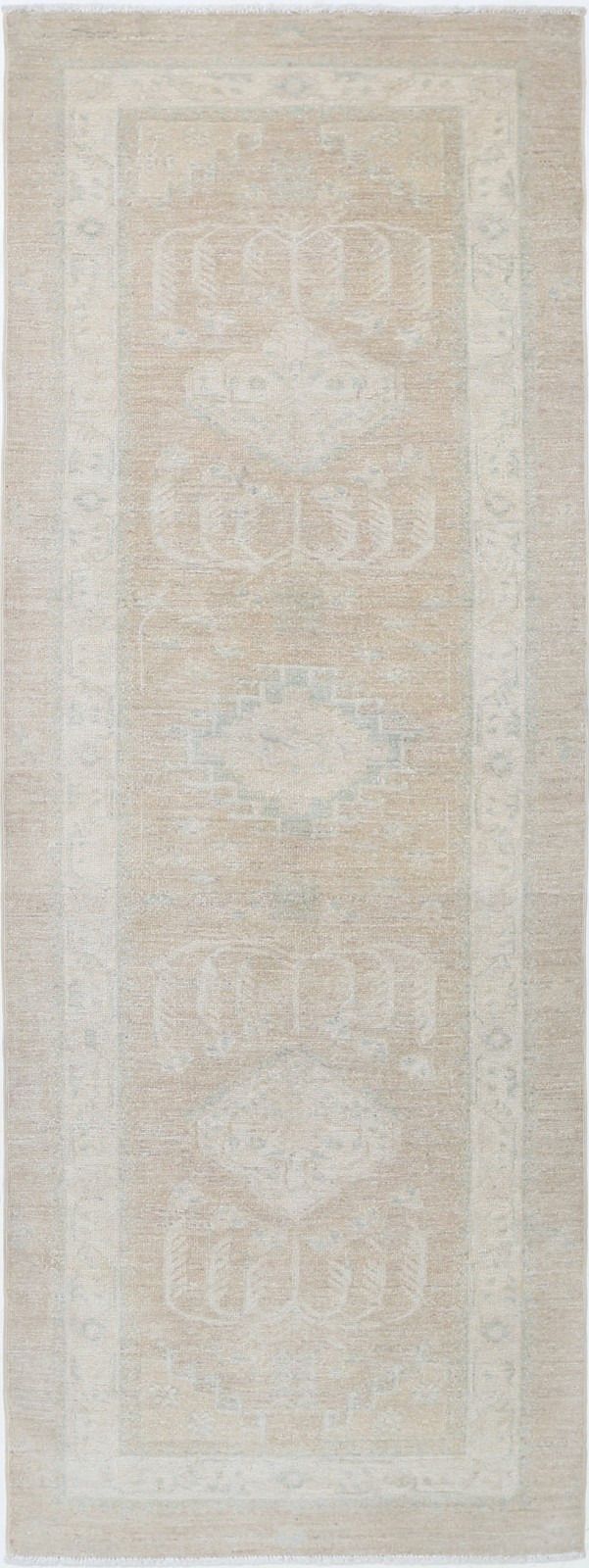 2,8 x 7,7 ft handgeknoopt gangpad tapijt. Keukenlopertje. Beige corridorkleed