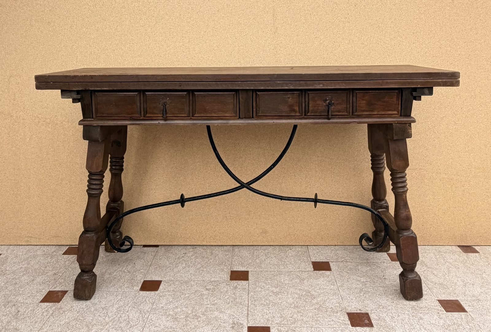 Spaanse Klaptafel met IJzeren Verbindingsstangen, jaren 1940 photo furniture