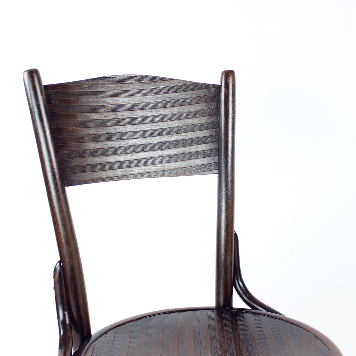 photo buy Benthouten stoel van Thonet, Tsjechoslowakije jaren 1940