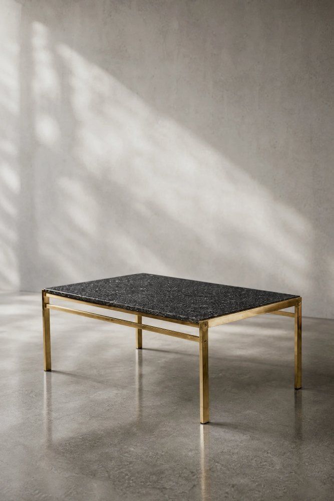 photo buy Mid-Century Italiaanse moderne salontafel van messing met stenen blad, jaren 1970