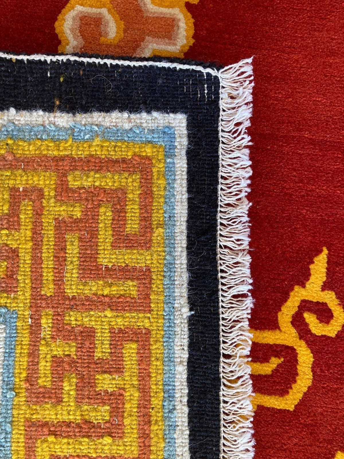 photo vintage Vintage Tibetan Rug 2.12m X 1.24m