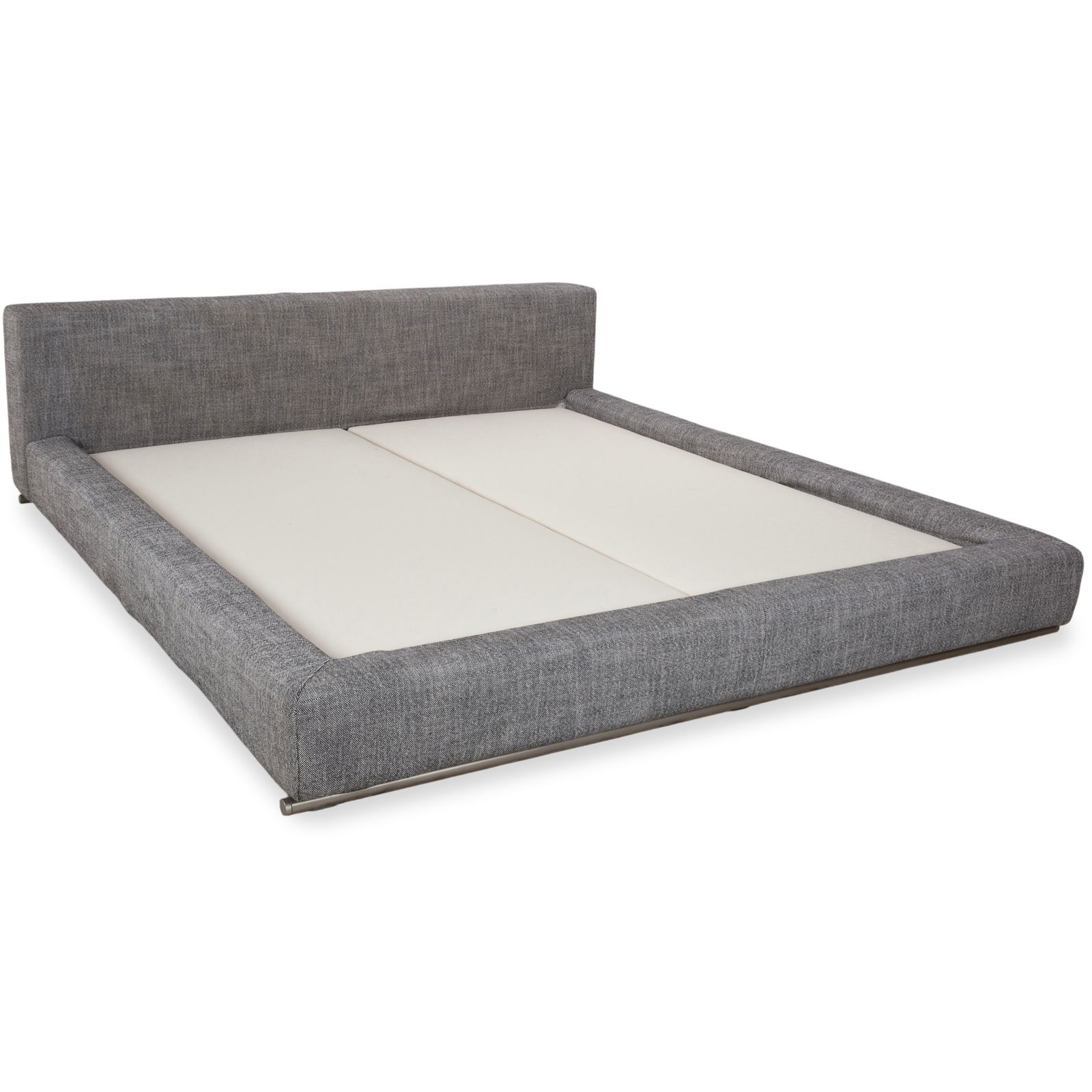 Poliform Ipanema Stof Bed Grijs