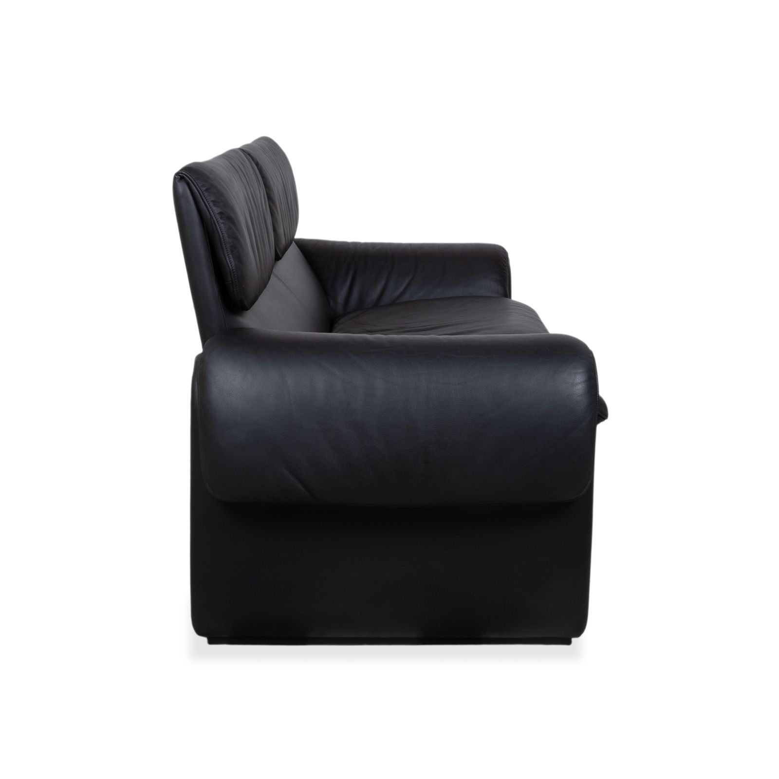 photo furniture Canapé 2 places De Sede DS-2011 en cuir noir