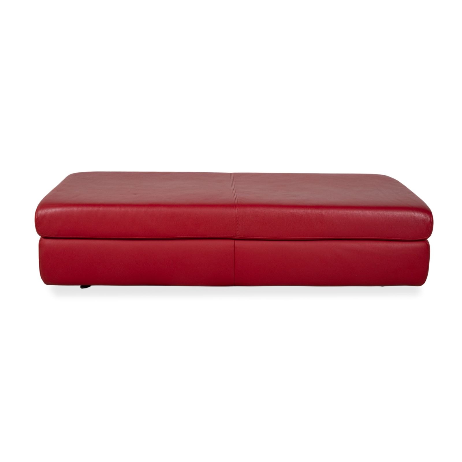 photo furniture Pouf Willi Schillig en cuir rouge