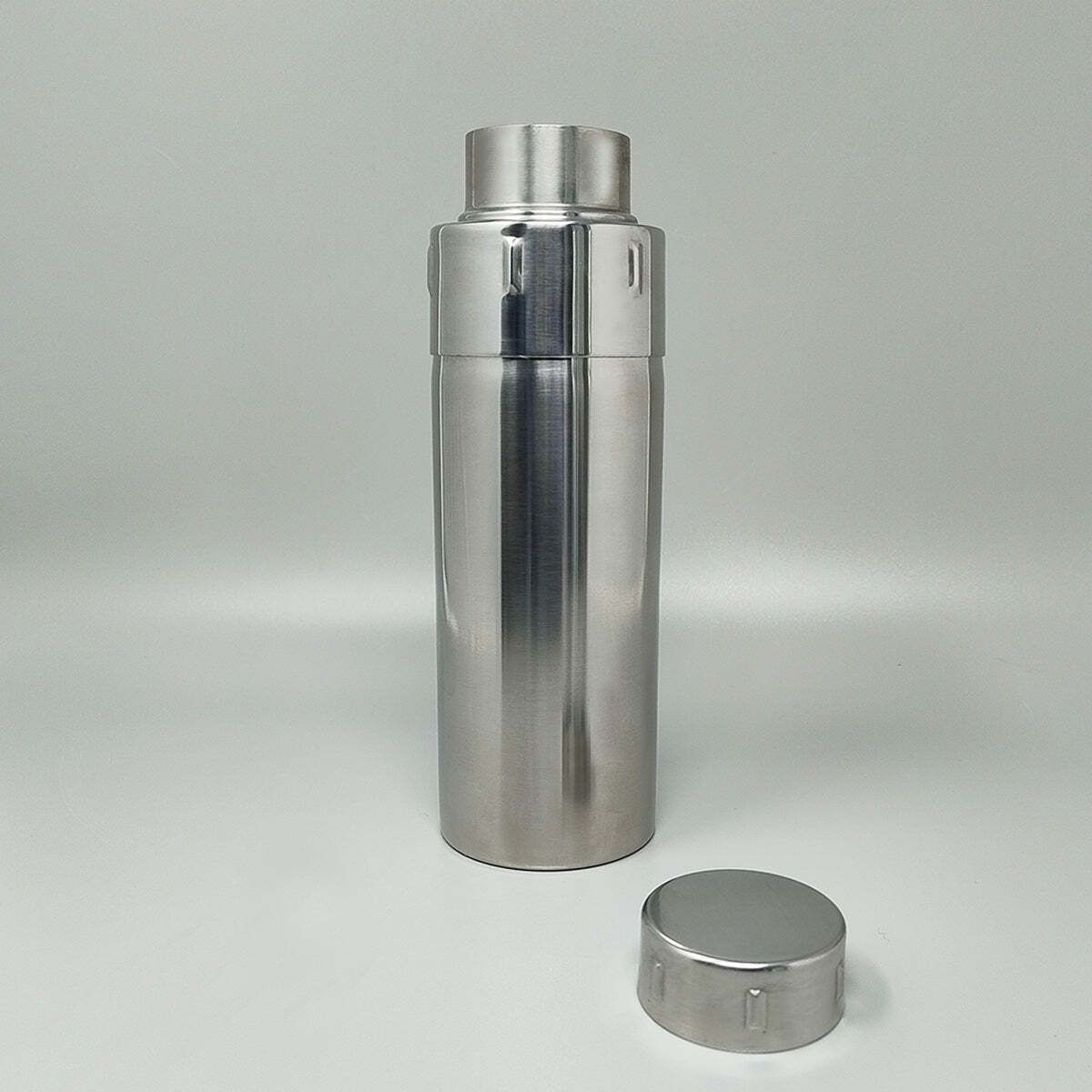 1970s Italian Mid Century Modern Cocktail Shaker By Gio Ponti For Fratelli Calderoni photo Home Decor
