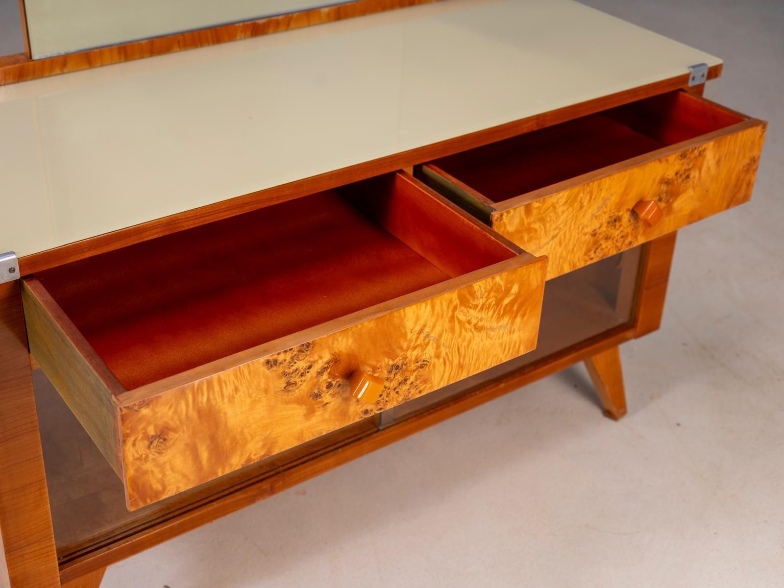 Vintage kaptafel met wortelhoutfineer, grote spiegel en opbergkasten, midden 20e eeuw, Tsjechoslowaaks, 38 x 82 x 53 cm photo buy