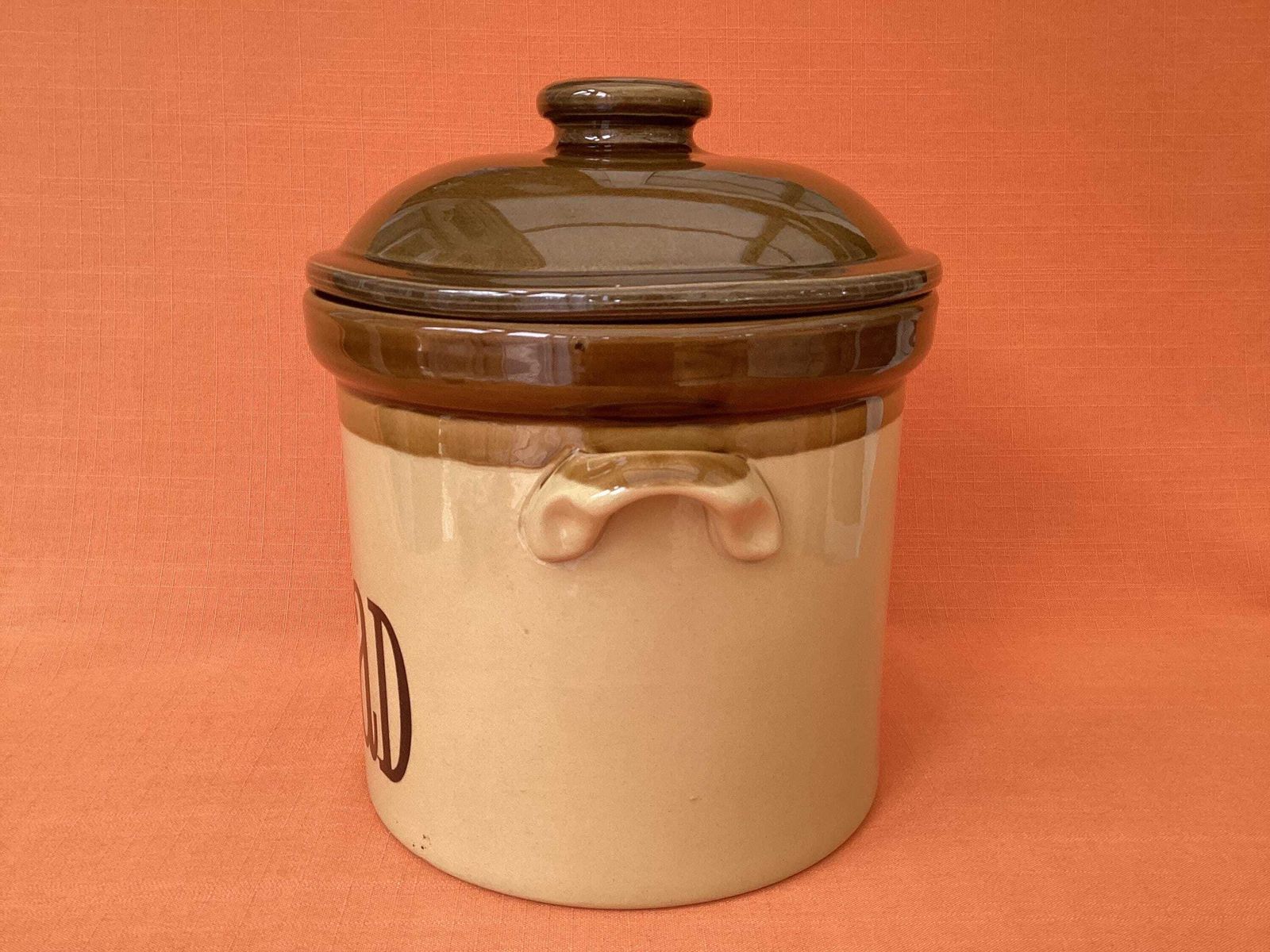 TG Green Granville broodpot uit de jaren 1970, traditionele aardewerken voorraadpot photo Woonaccessoires
