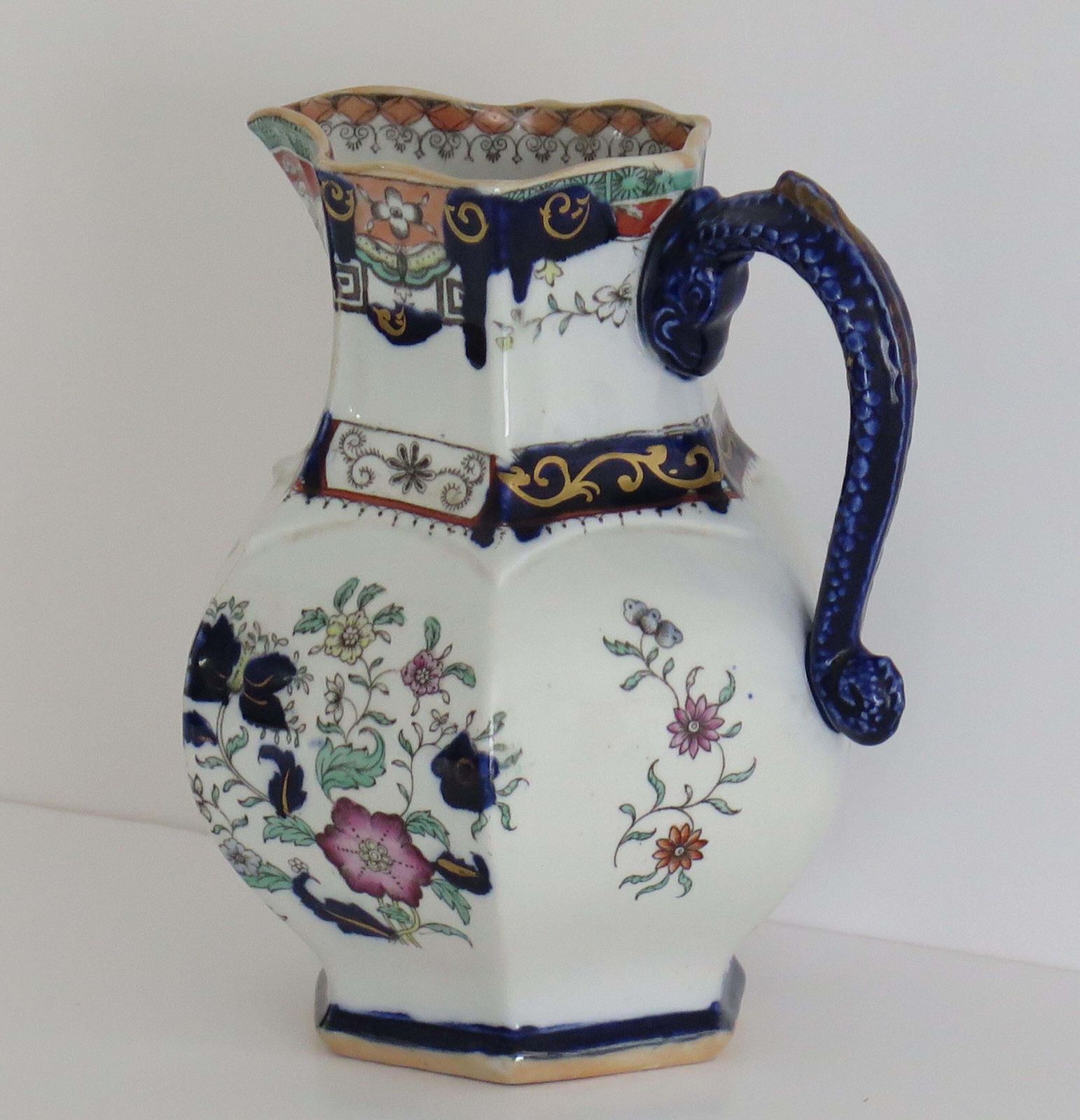 Mason's Ironstone kan, zeshoekige pitcher met slangengreep, 1830. photo buy