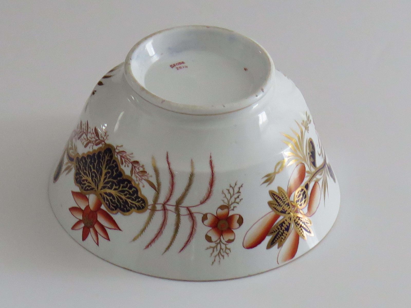 300.0 George III Porseleinen Spoelkom van Josiah Spode, Verguld Japan Patroon 2214, 1810 photo