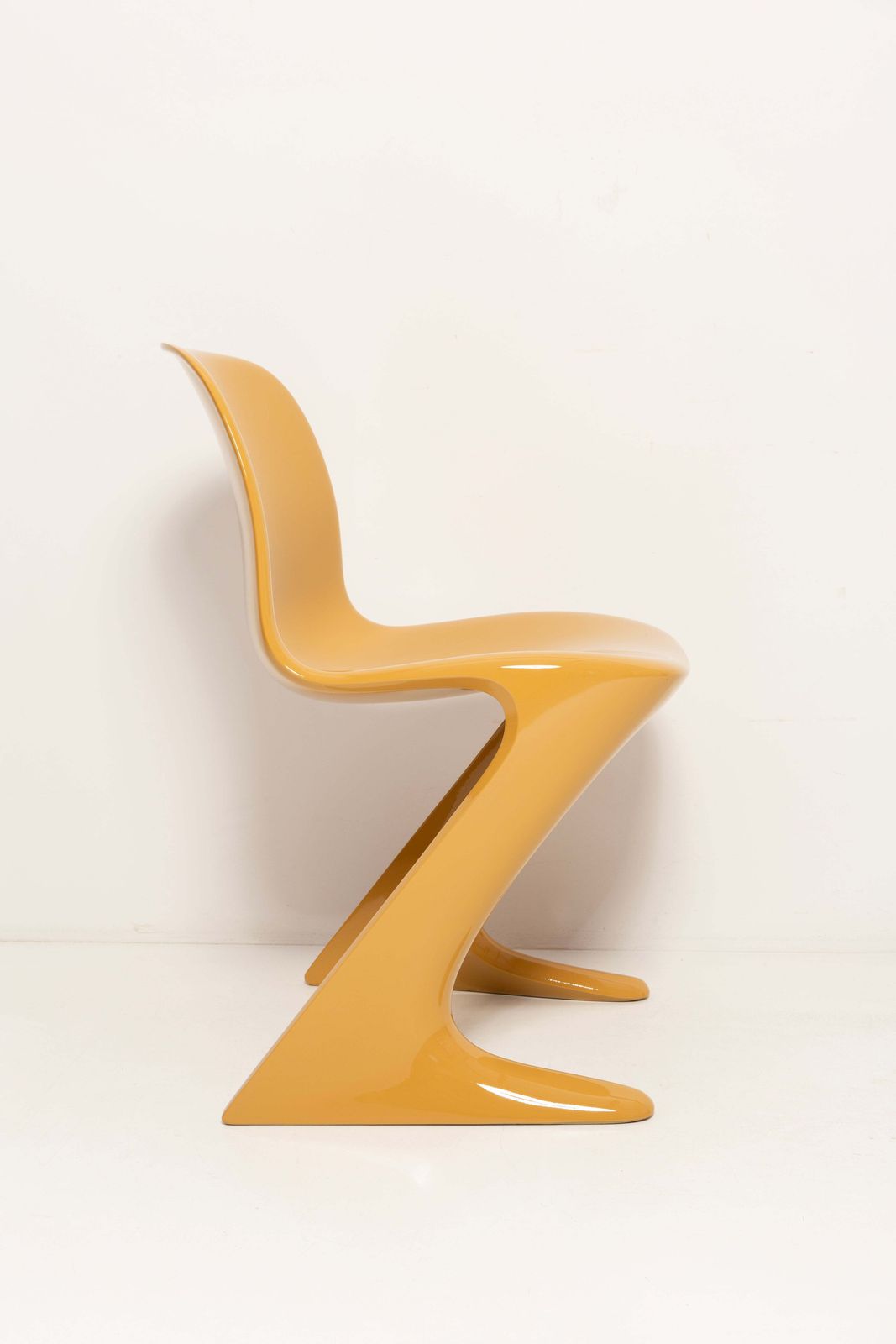 Vier Bruinbeige Kangaroo Chairs Ontworpen Door Ernst Moeckl, Duitsland, 1968 photo for sale