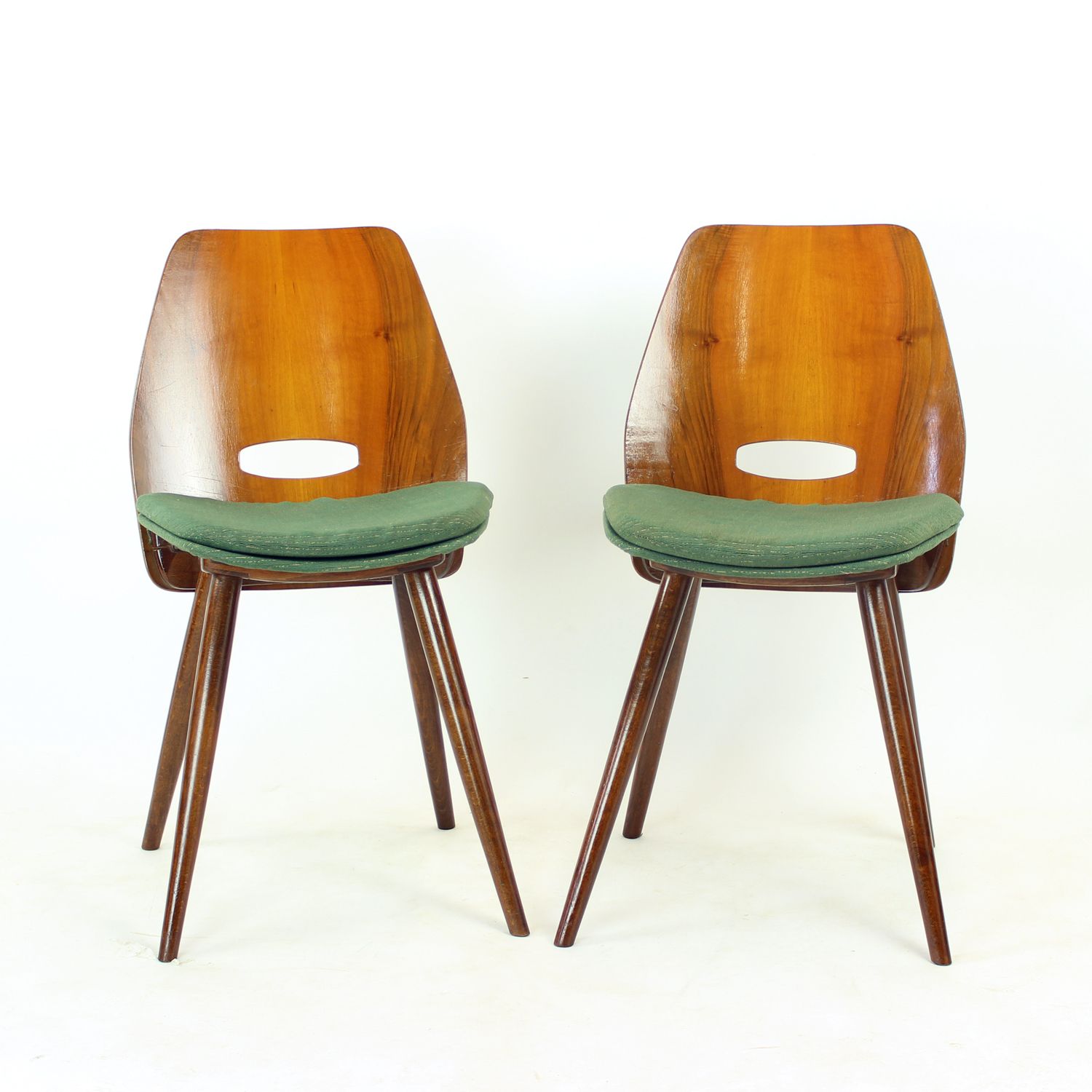 Paar Lollipop stoelen van František Jirák voor Tatra Nábytok, Tsjecho-Slowakije, jaren 1960 photo vintage