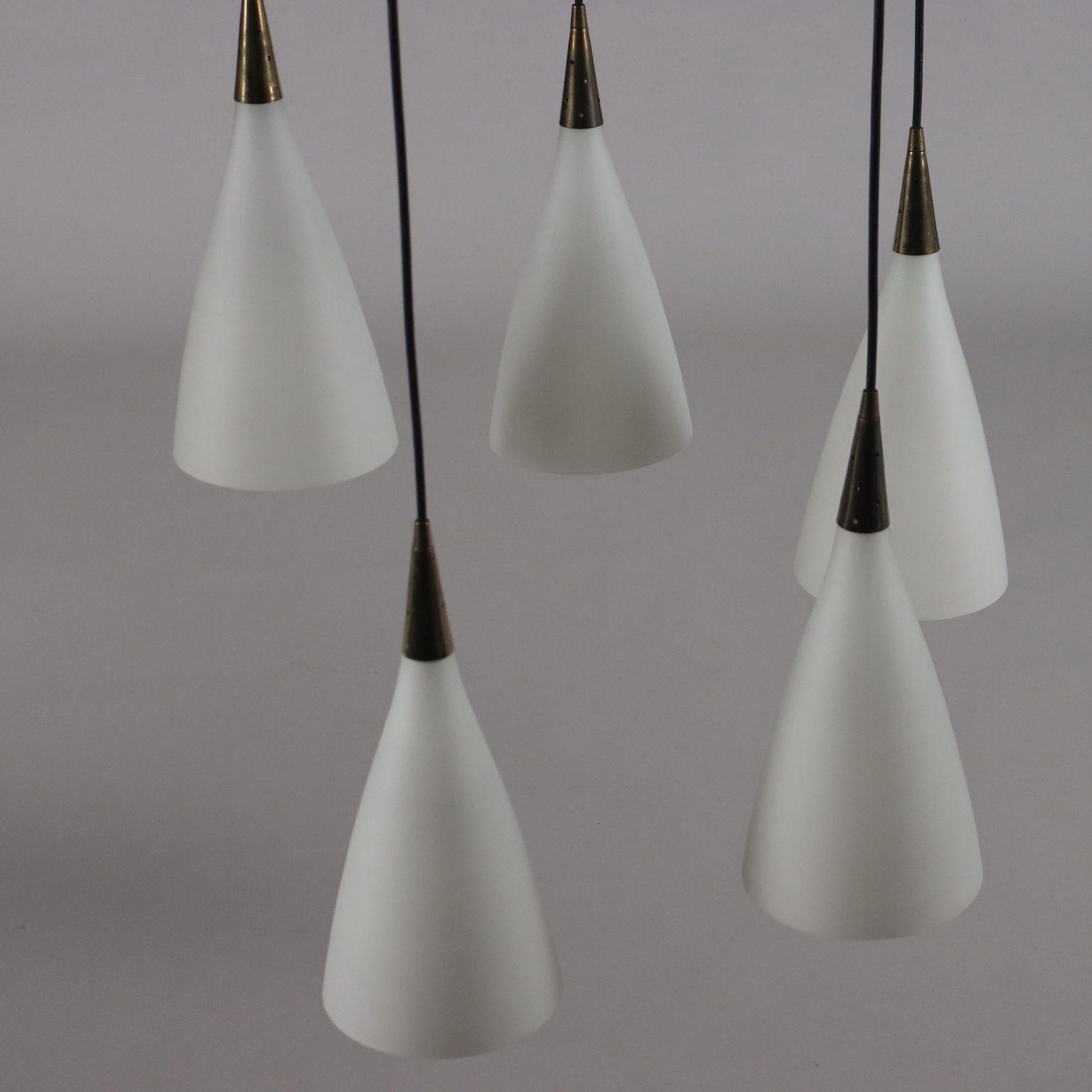 Vintage Plafondlamp ca. jaren 1960, Messing, Opaalglasverlichting photo vintage