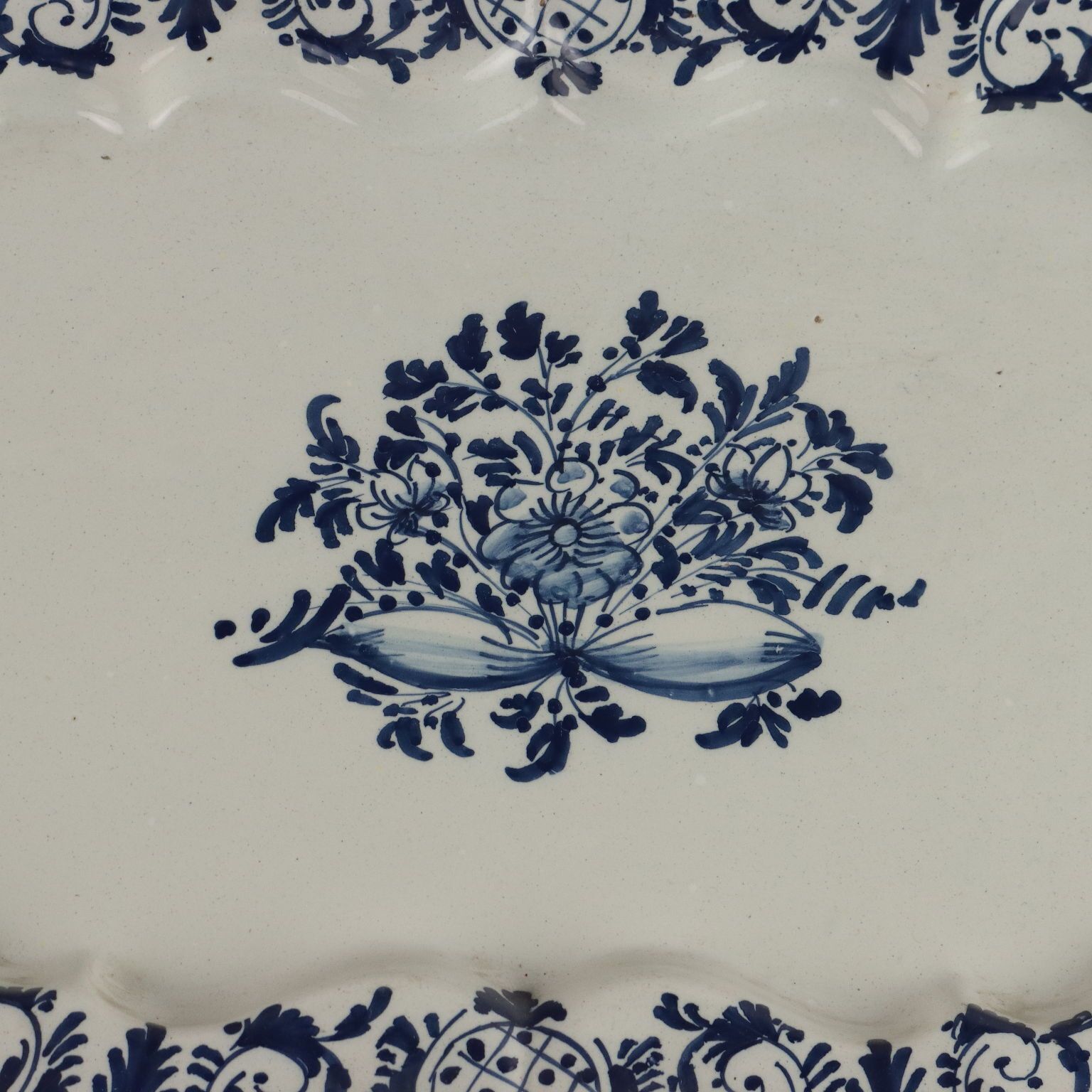 Antiek Ovaal Dienblad Majolica Decoraties Italië XVIII Eeuw photo for sale