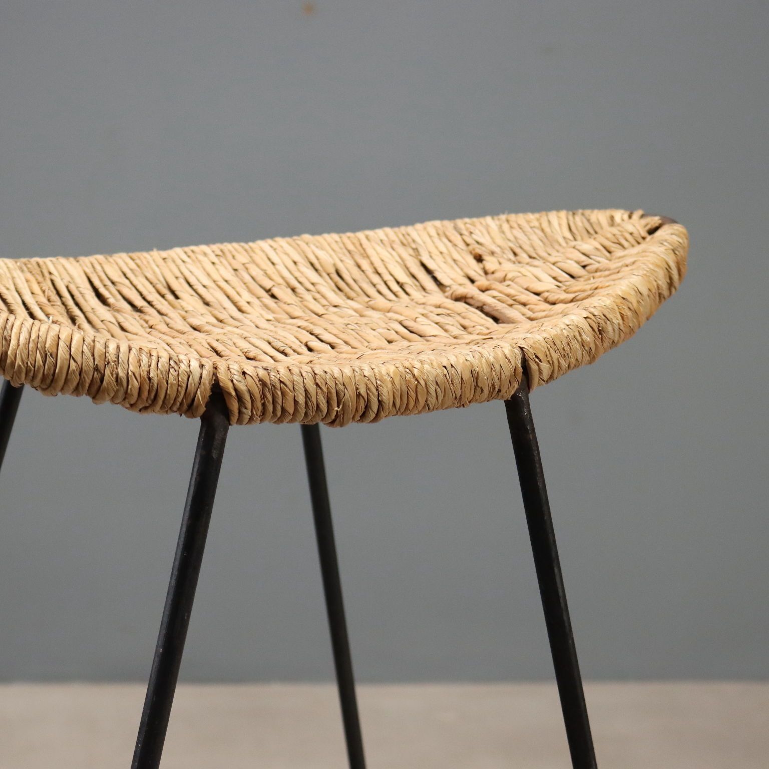 'Banana' Stool van Tom Dixon voor Cappellini photo Meubels