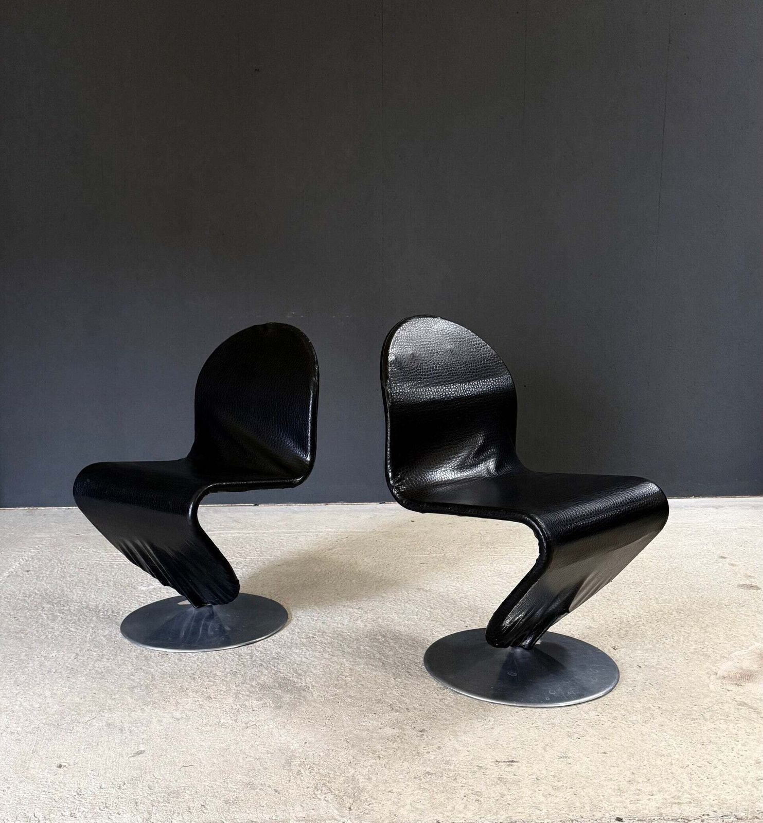 Mcm Design System 123 Dining Chairs By Verner Panton For Fritz Hansen photo Meubels