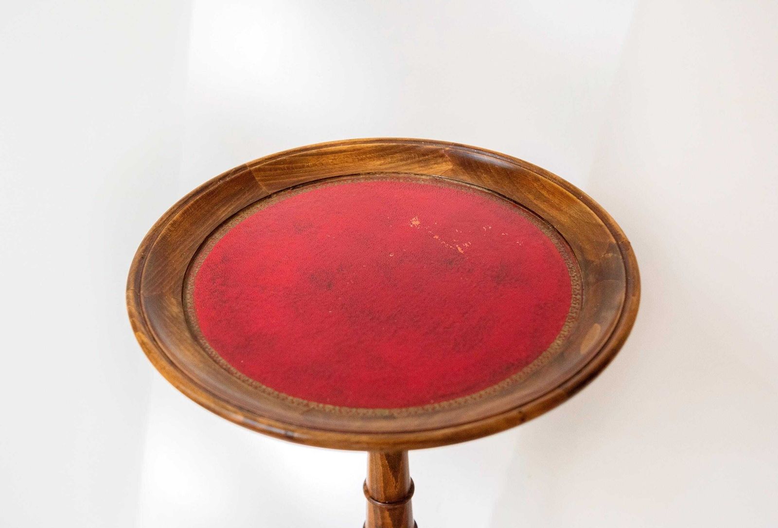 Antique Mahogany Wine Table   Georgian Tripod Table   Red Leather Top   English Side Table photo 265.0