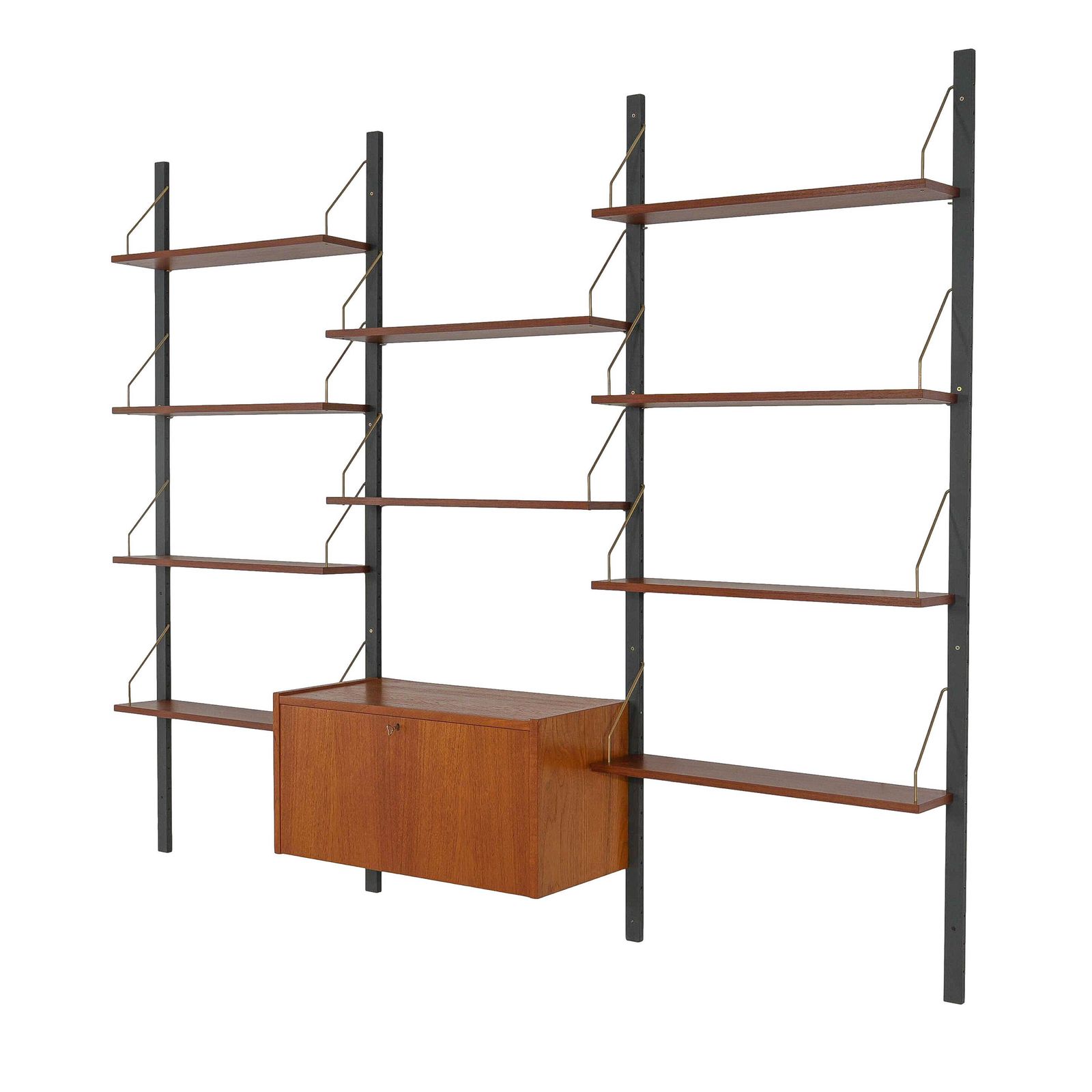 Deens modulair wandmeubel ca. jaren 1970, teakfineer met zwarte wandrails, tien planken