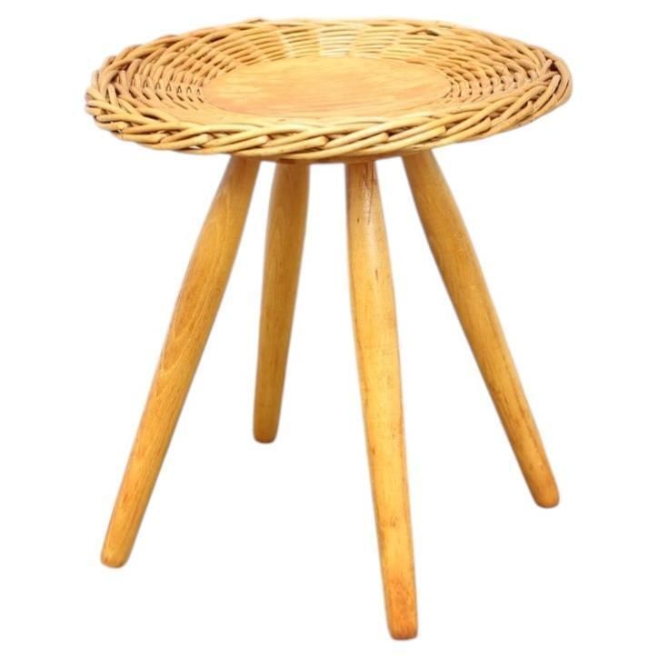Tabouret en rotin Jan Kalous pour ÚLUV, Tchécoslovaquie, années 1960