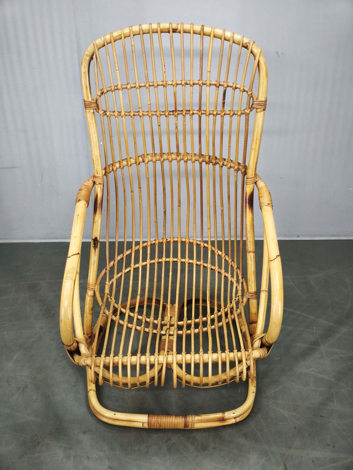 photo for sale Fauteuil de salon en rotin Tito Agnoli, années 1950