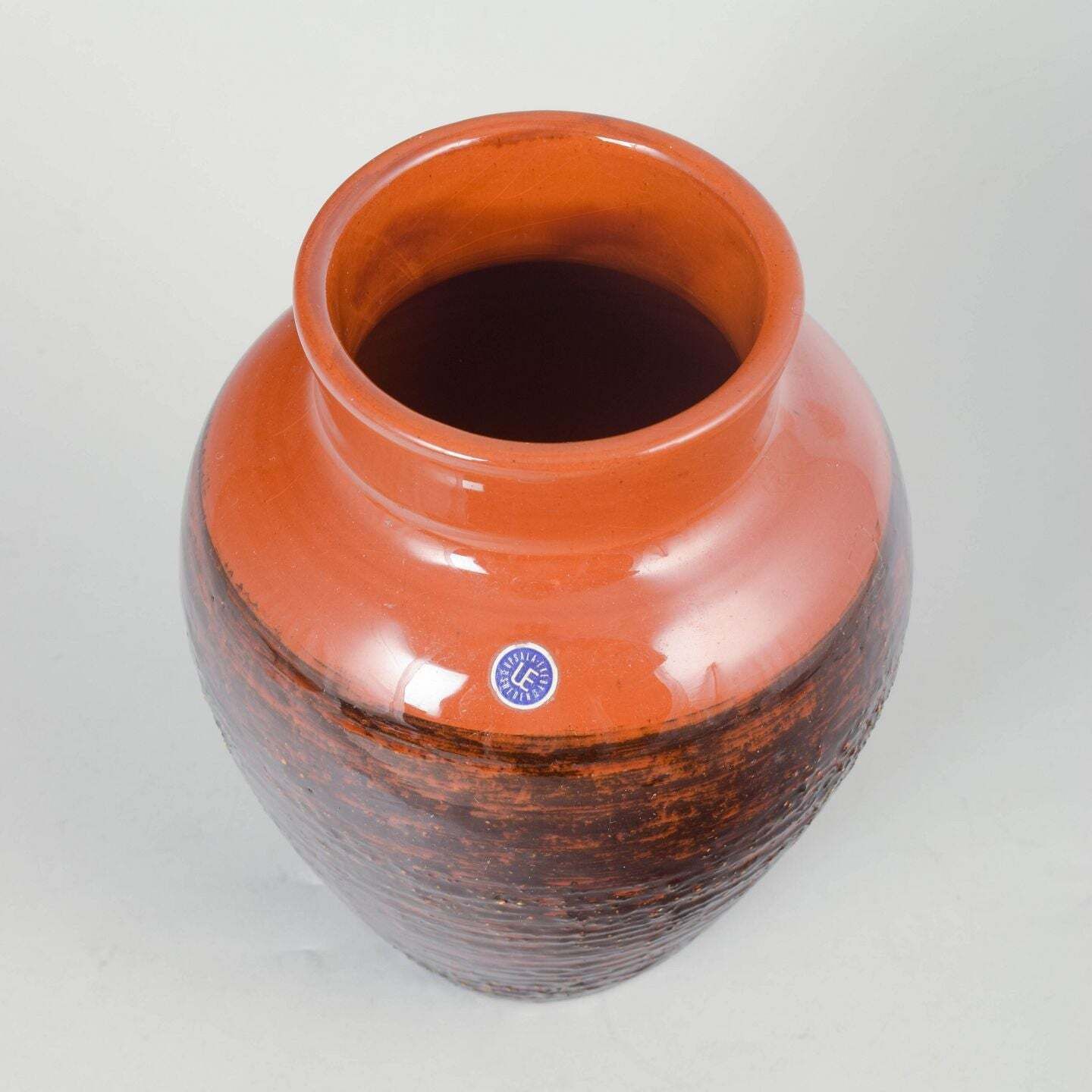 Vase en céramique Upsala Ekeby, glaçure brune et orange, années 1970, Suède photo furniture