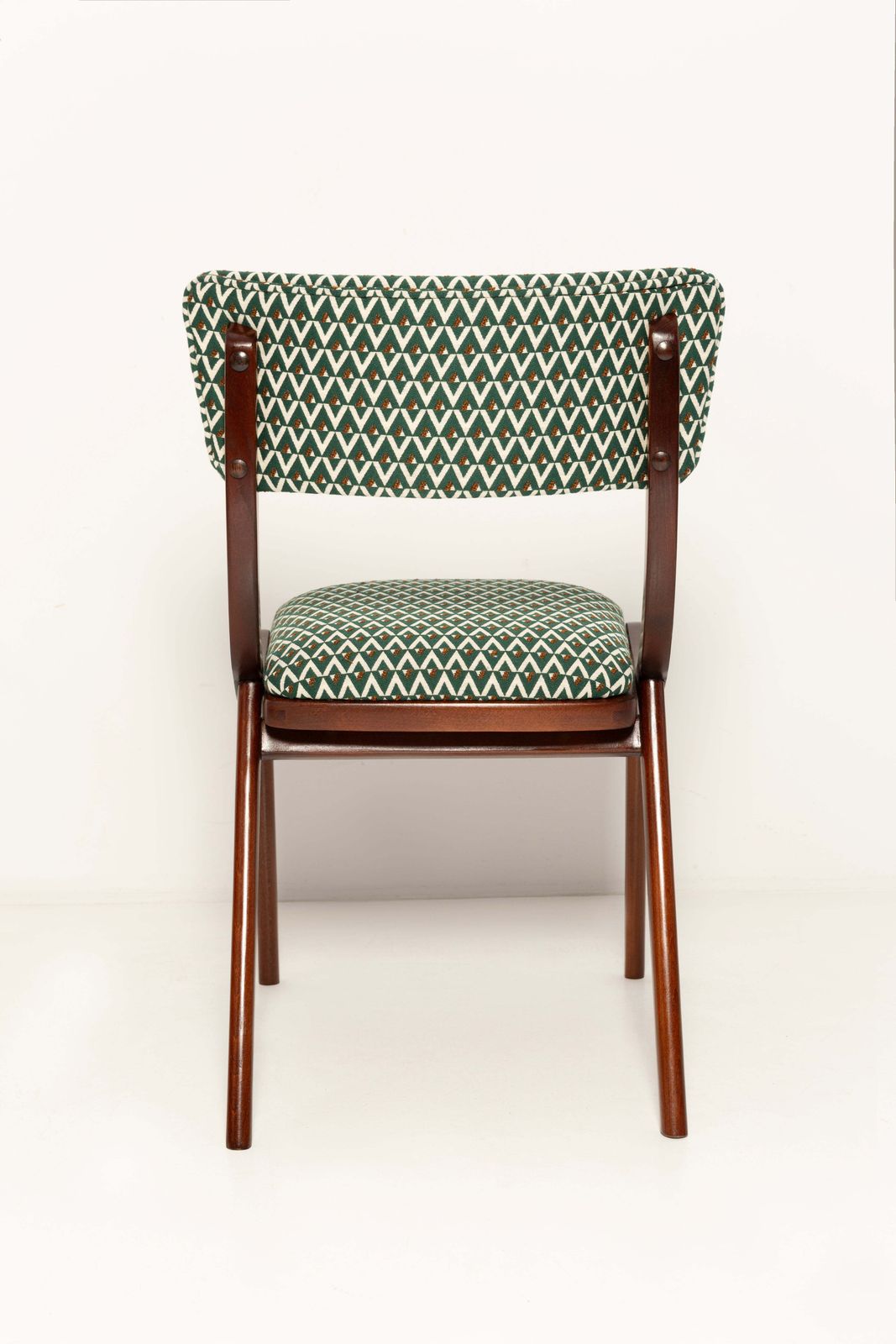 Four Mid Century Modern Boomerang Chairs, White And Green Jacquard, Poland, 1960 photo vintage
