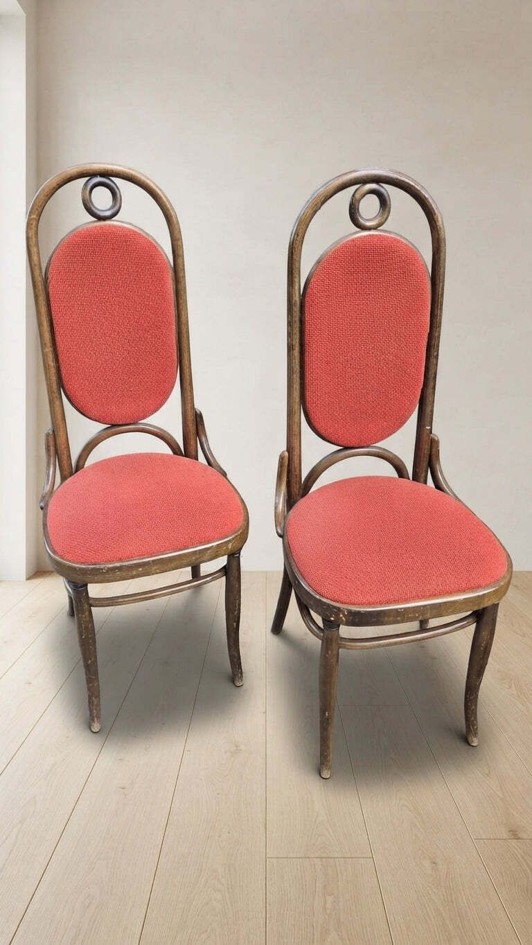 Set van 8 vintage gebogen houten eetkamerstoelen met hoge rugleuningen, Thonet, jaren 1970, 45 × 40 × 115 cm photo for sale
