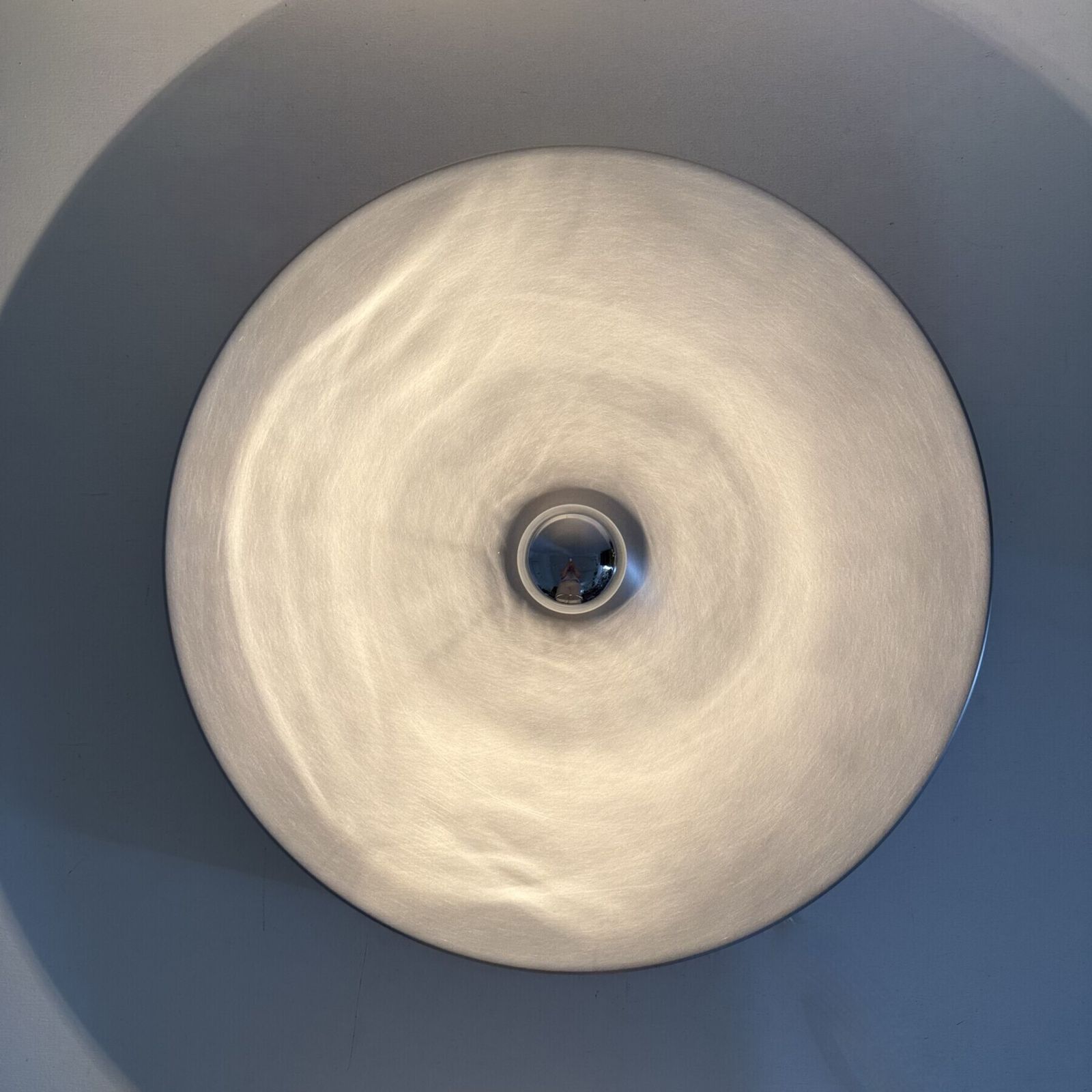 Mid Century Design Disc Lamp , ca. jaren 1970, toegeschreven aan Charlotte Perriand voor Les Arcs photo buy