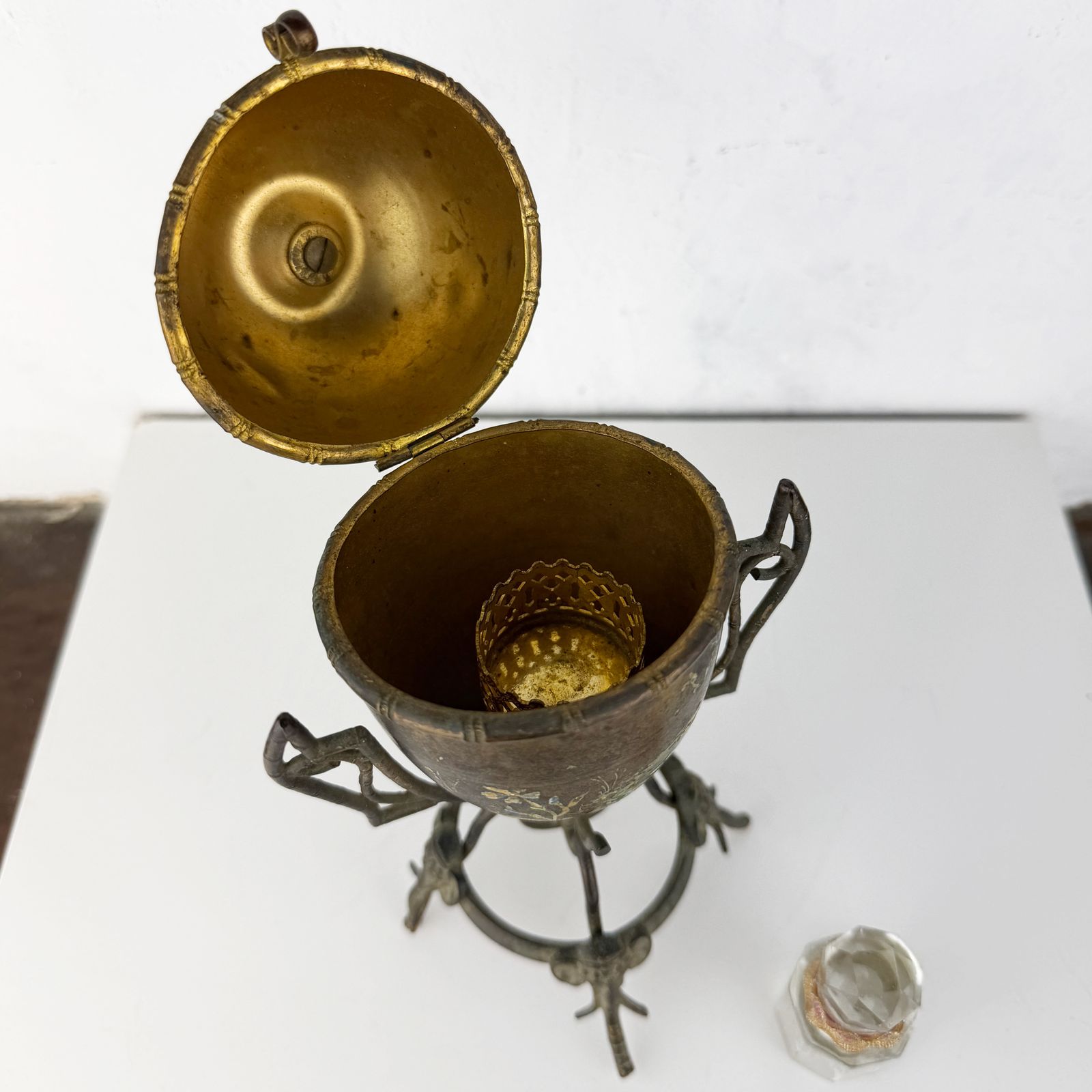 photo for sale Zeldzame Art Nouveau Ei Parfumhouder, Eivormige Doos, Ei Casket