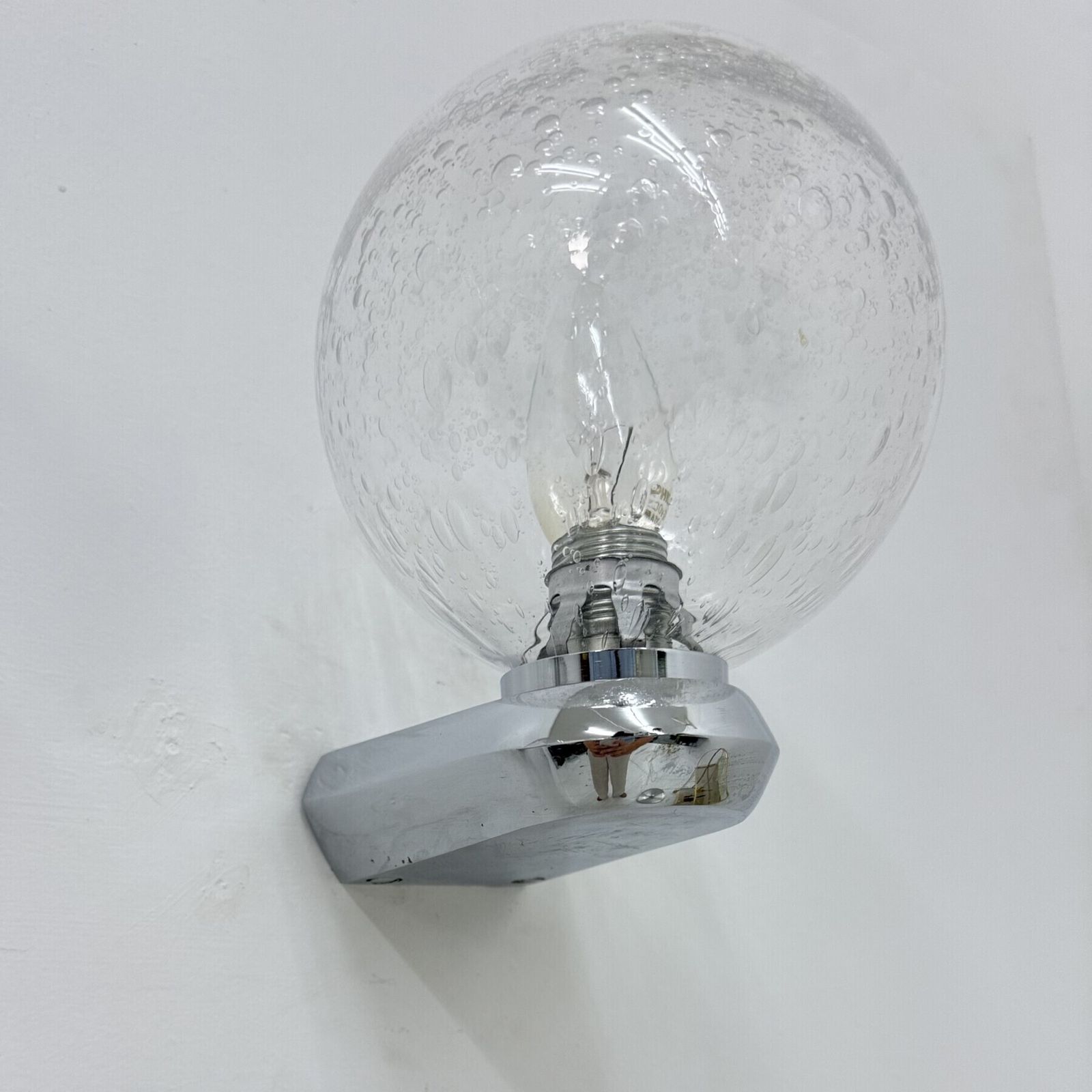Lot de 2 appliques murales en verre bullé, Space Age, années 1970 photo Luminaires